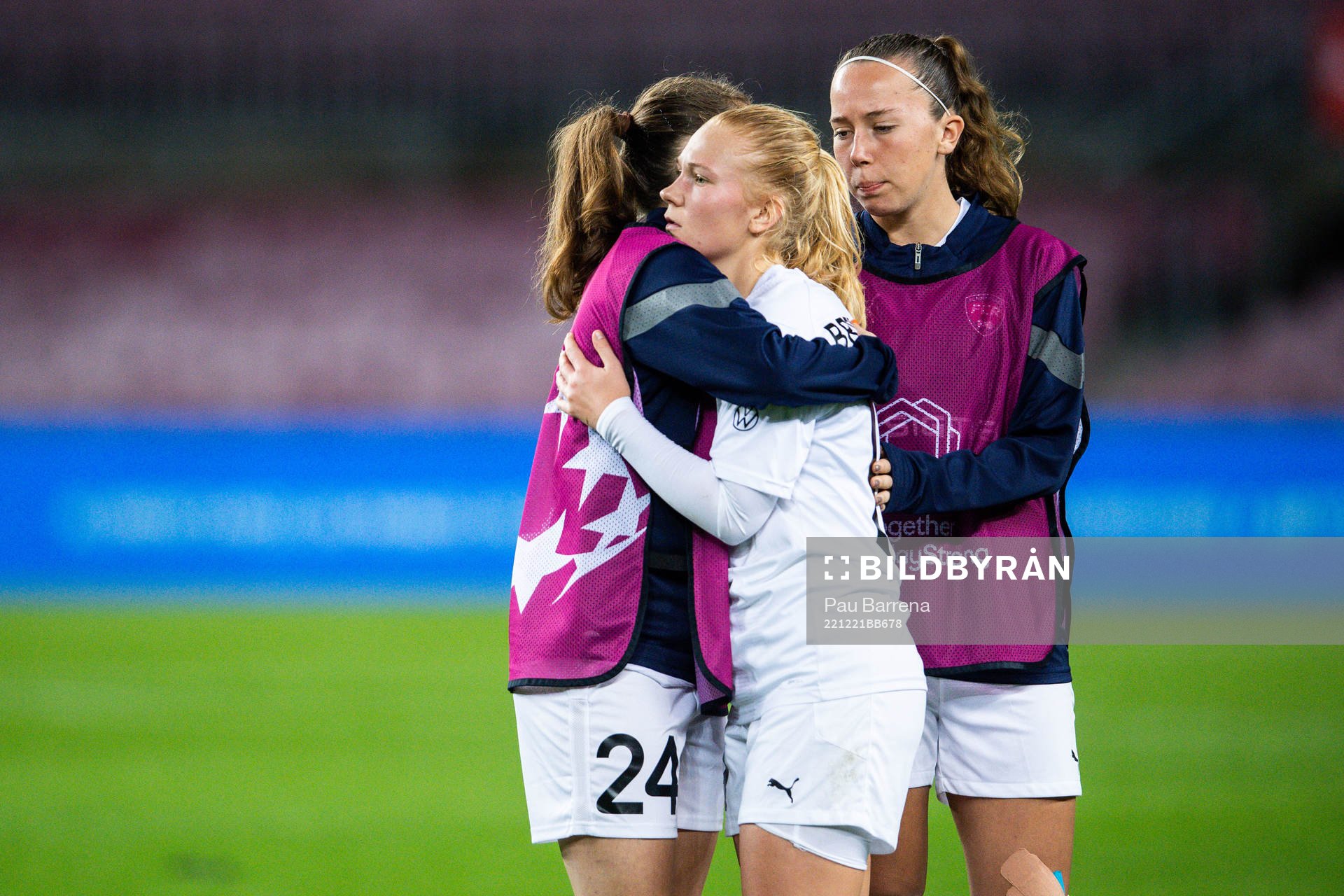 Matilda Eriksson Kristell and Sofie Bruun Bredgaard of FC