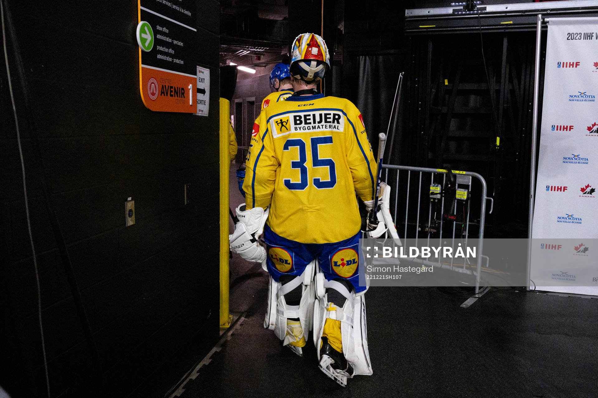 Goaltender Carl Lindbom of Sweden