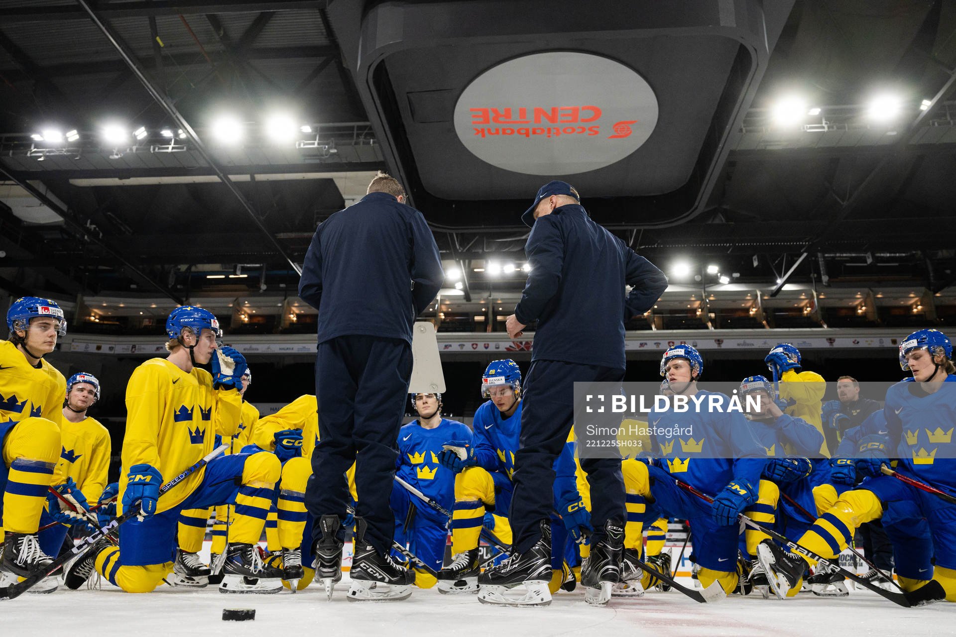 Pierre Johnsson, assistant coach and Magnus Hävelid, head
