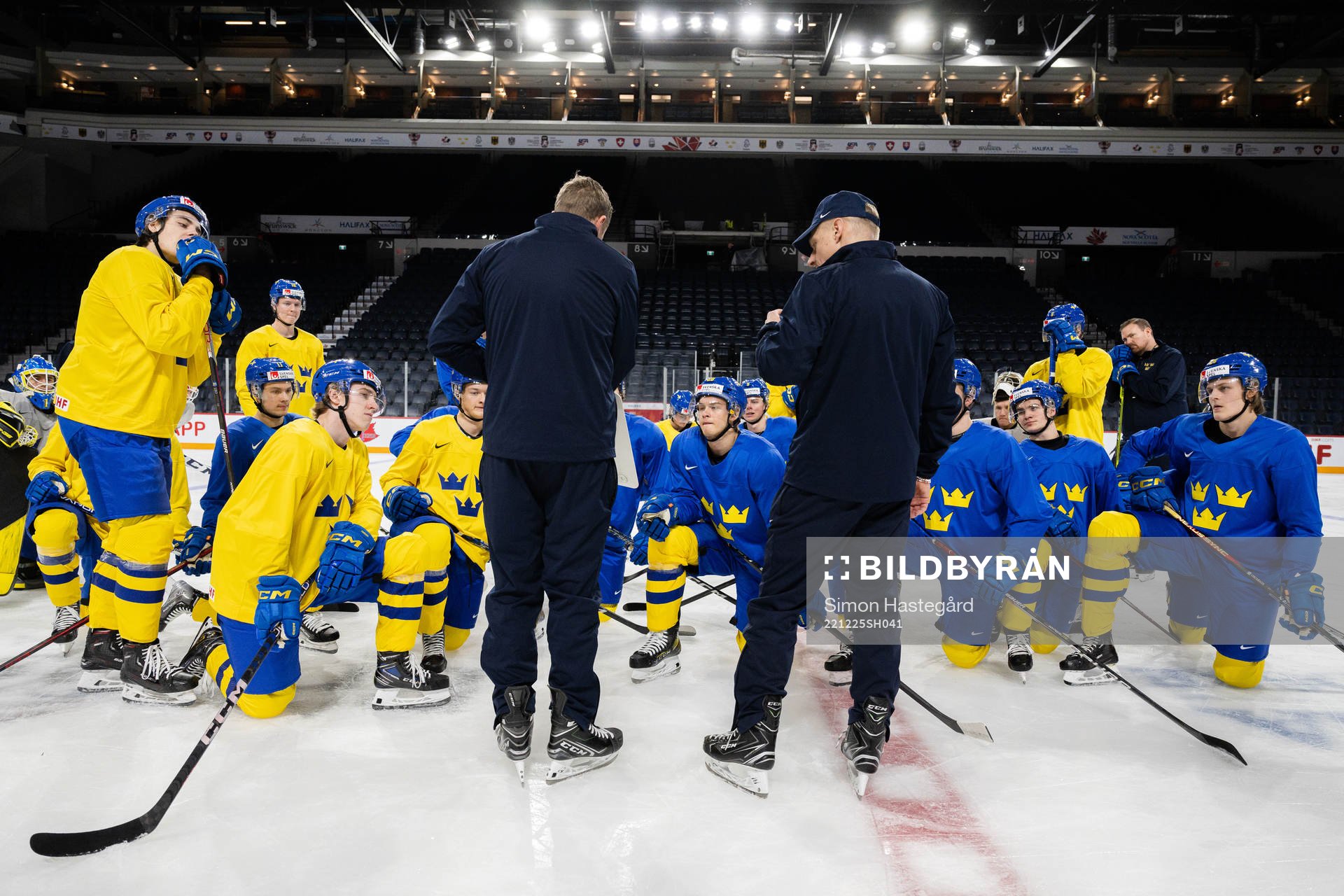 Pierre Johnsson, assistant coach and Magnus Hävelid, head