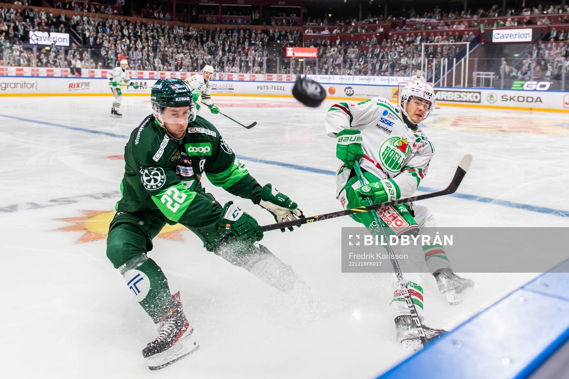 Färjestads Per Åslund och Rögles William Wallinder