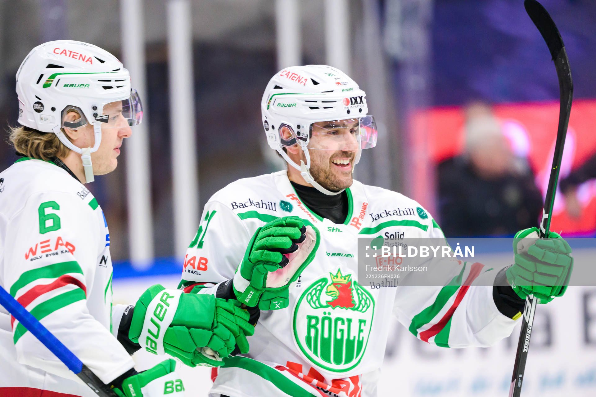 Rögles Tony Sund och Ludvig Larsson jublar