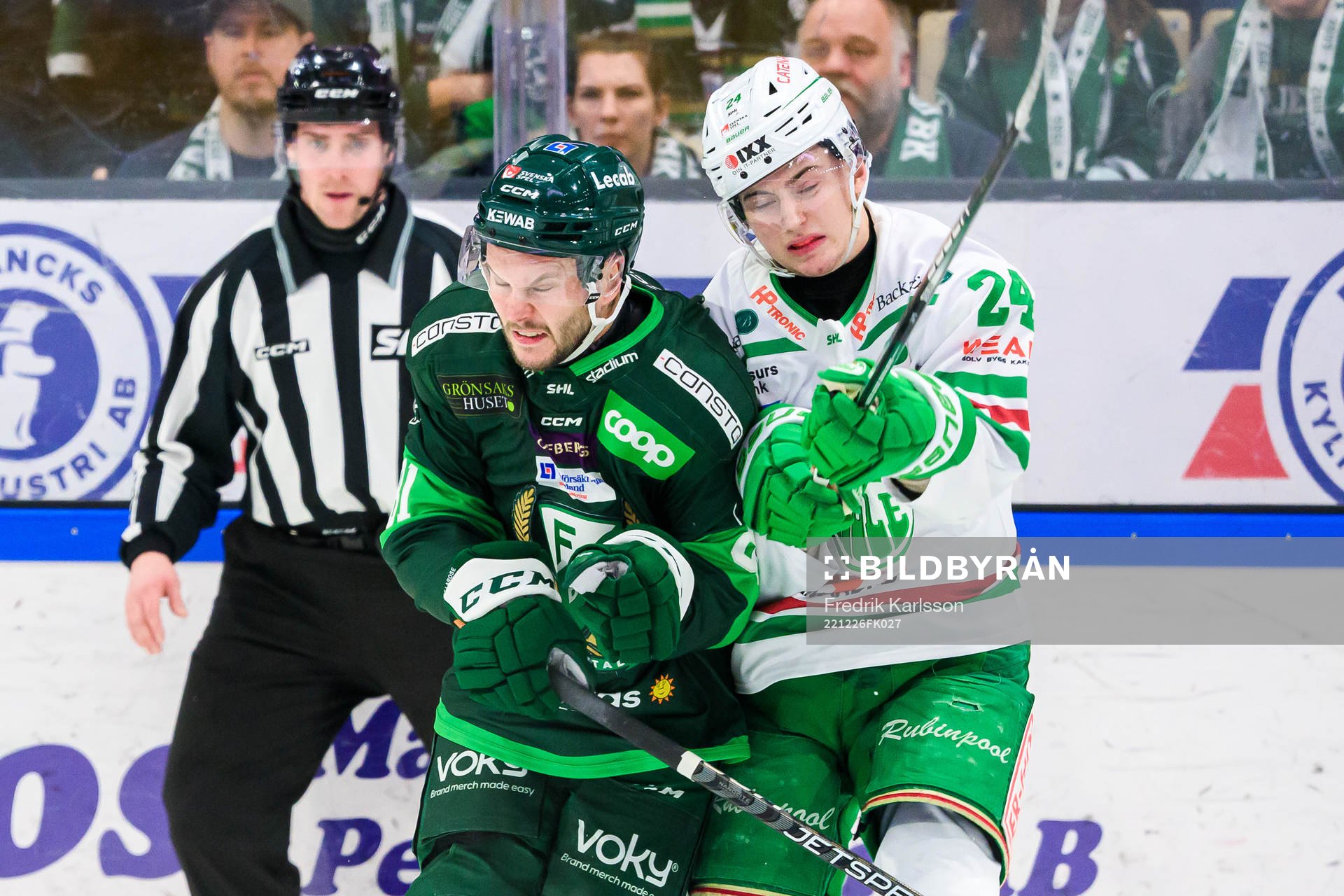 Färjestads Theodor Lennström och Rögles Marco Kasper