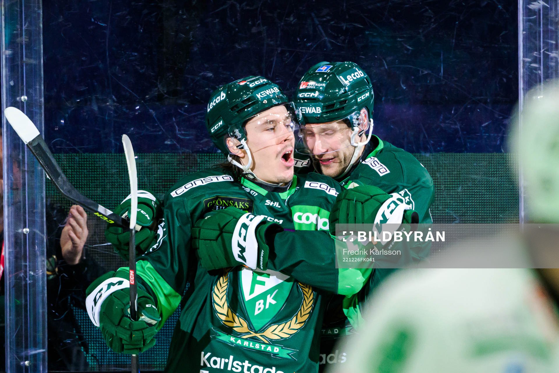 Färjestads Joakim Nygård och Per Åslund jublar