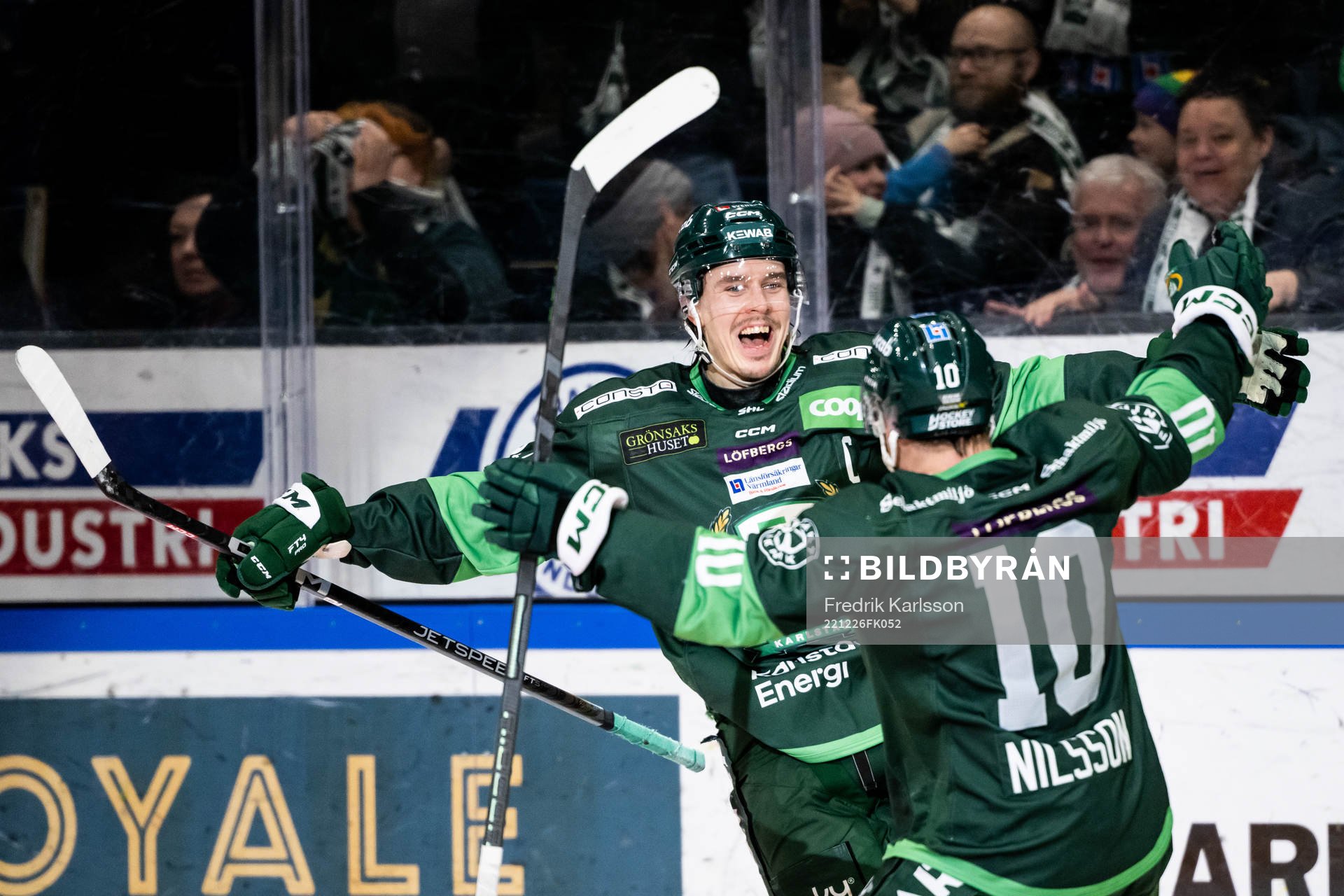 Färjestads Joakim Nygård och Marcus Nilsson jublar