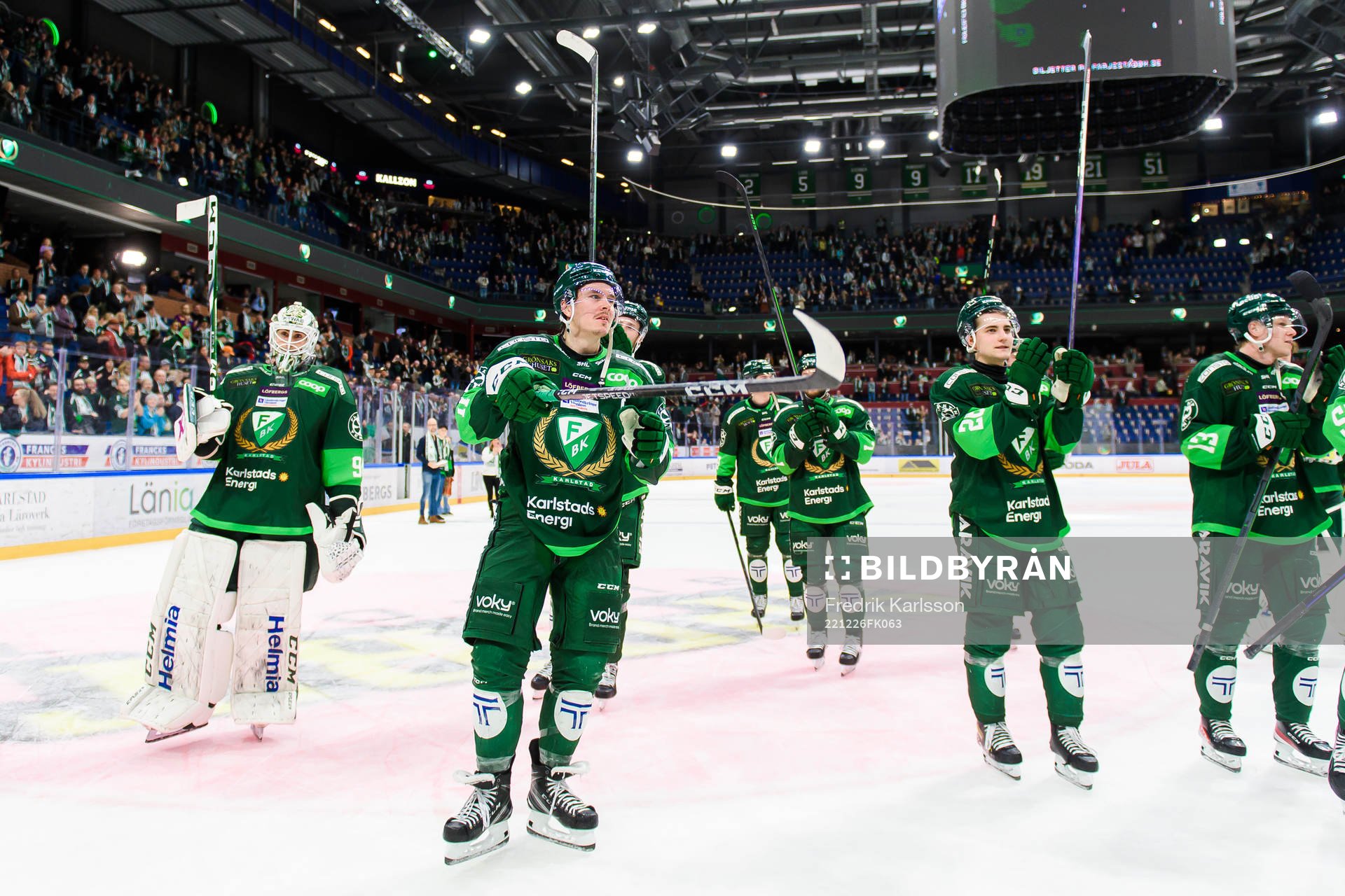 Färjestads Joakim Nygård jublar med lagkamrater