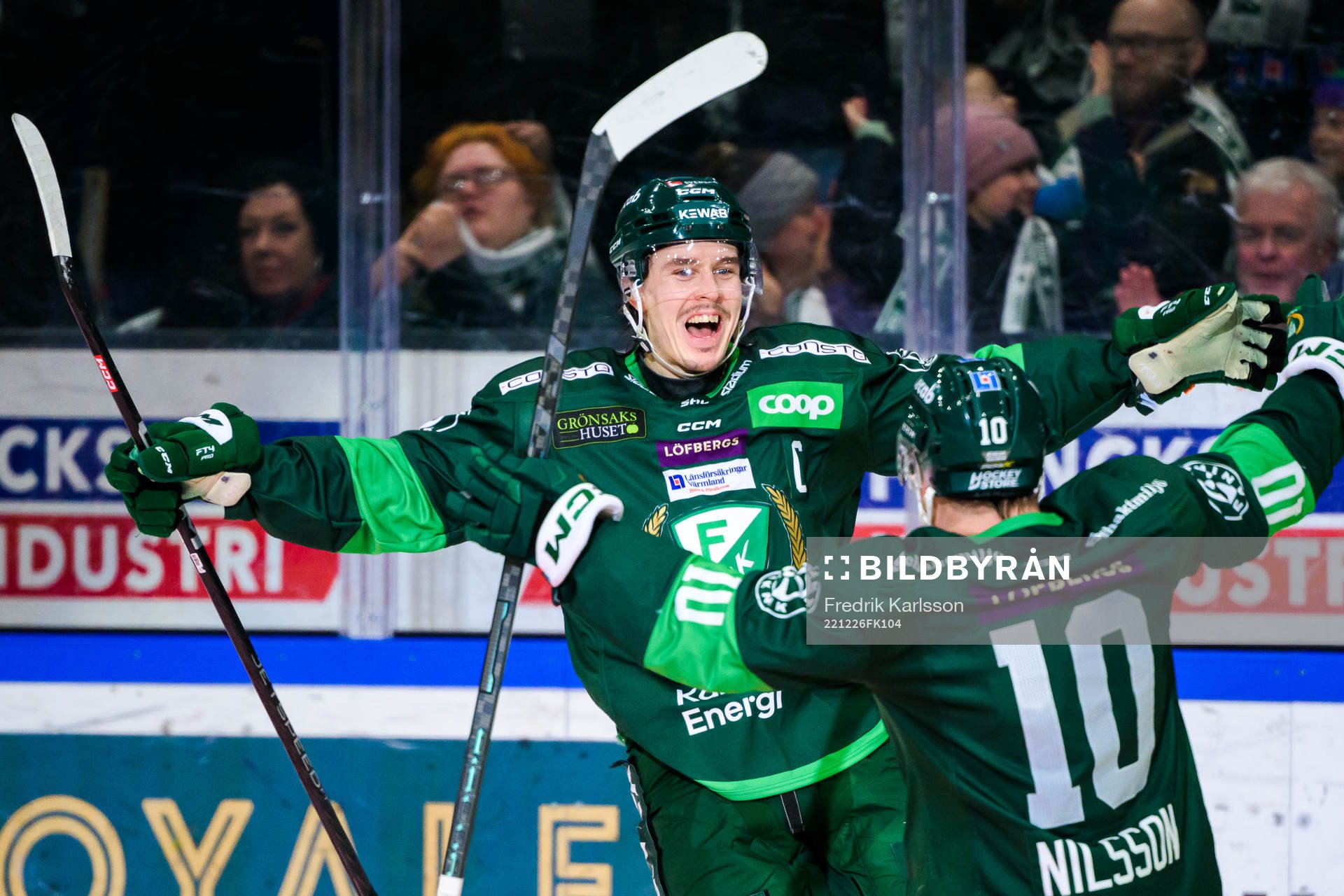 Färjestads Joakim Nygård och Marcus Nilsson jublar