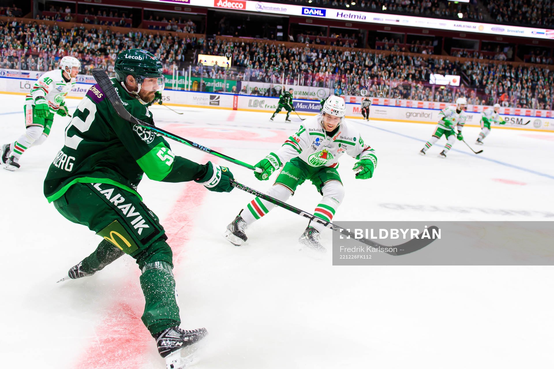 Färjestads August Tornberg och Rögles Adam Tambellini