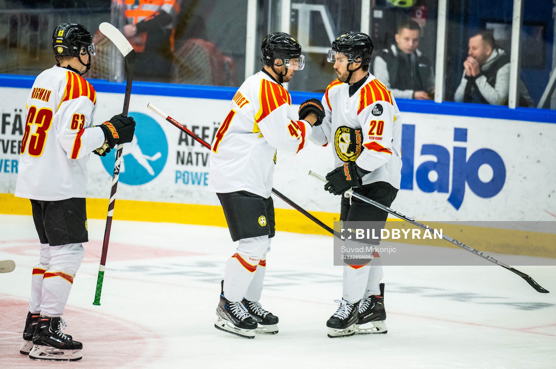 Brynäs Jacob Blomqvist jublar med Oula Palve