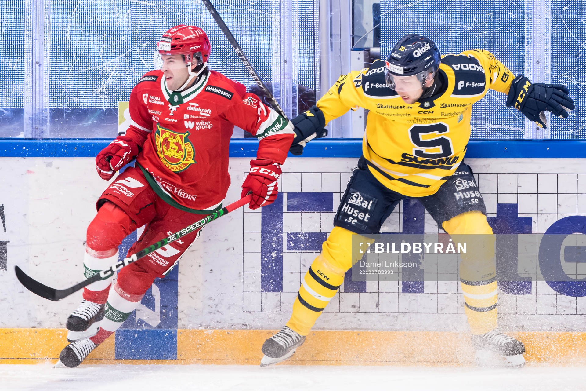 Moras Alexander Mollden och Södertäljes Emil Alba