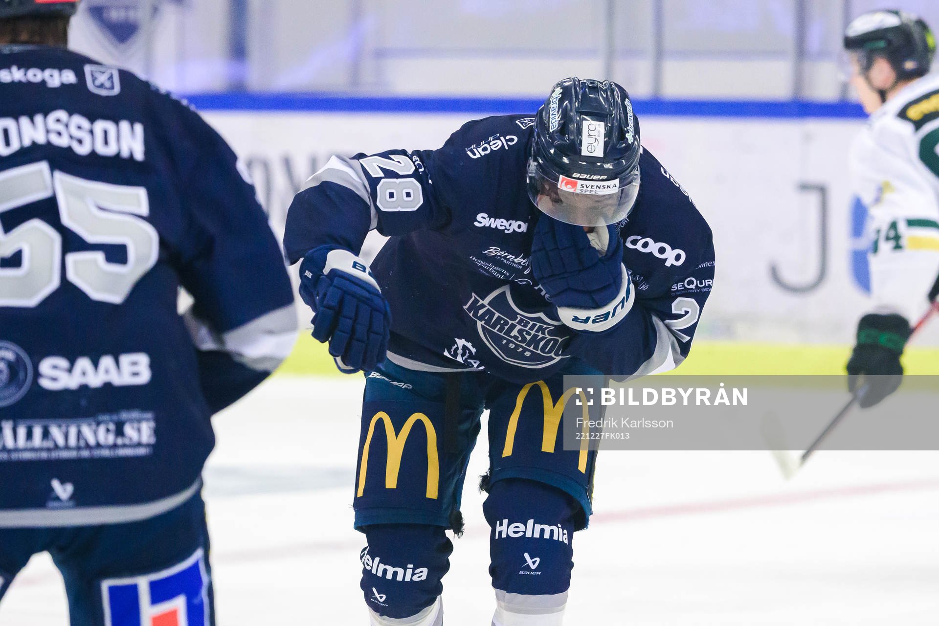 Karlskogas Leo Klavhed blöder
