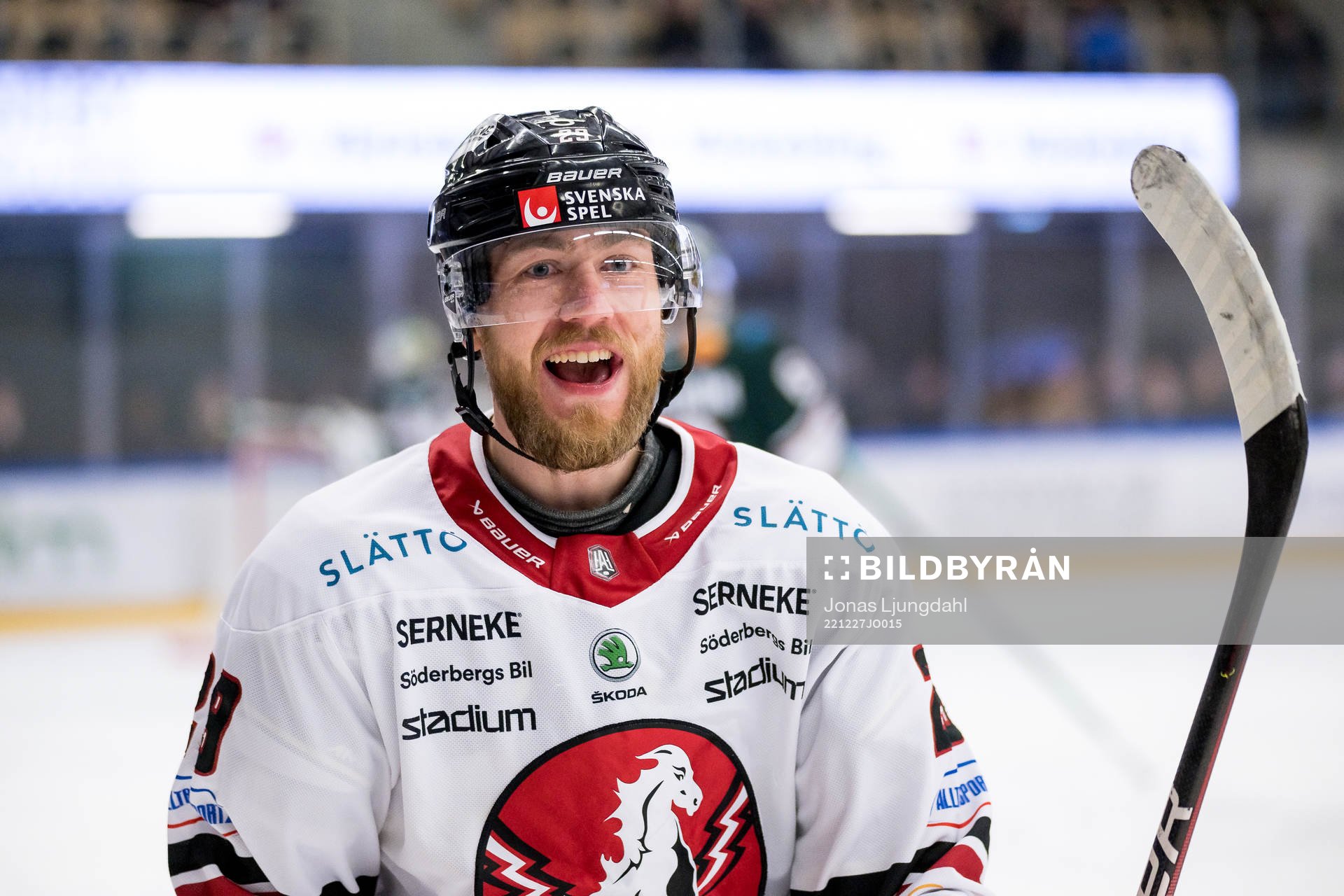 Vita Hästens Jakob Stridsberg jublar