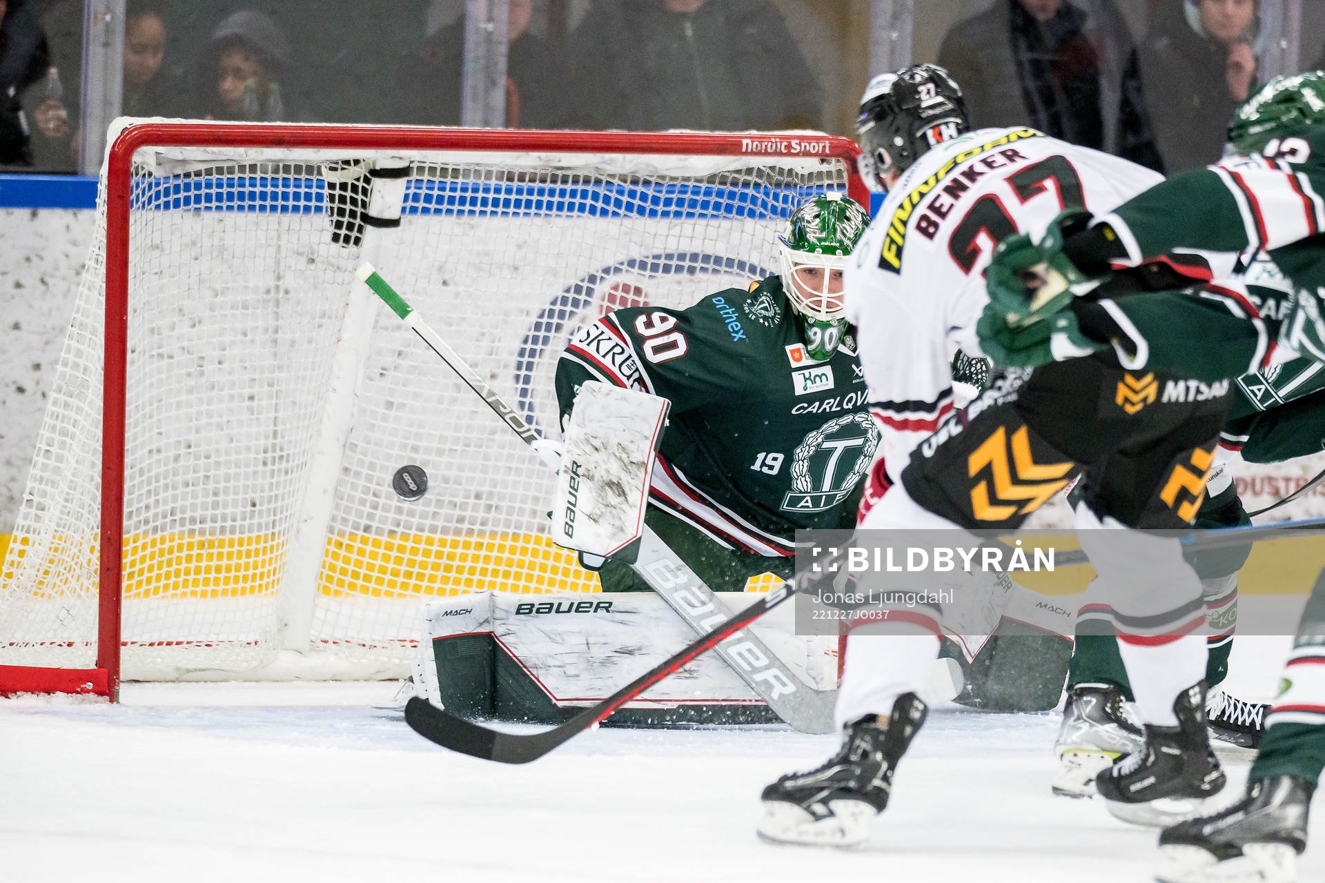 Vita Hästens Sebastian Benker gör mål 0-5 bakom