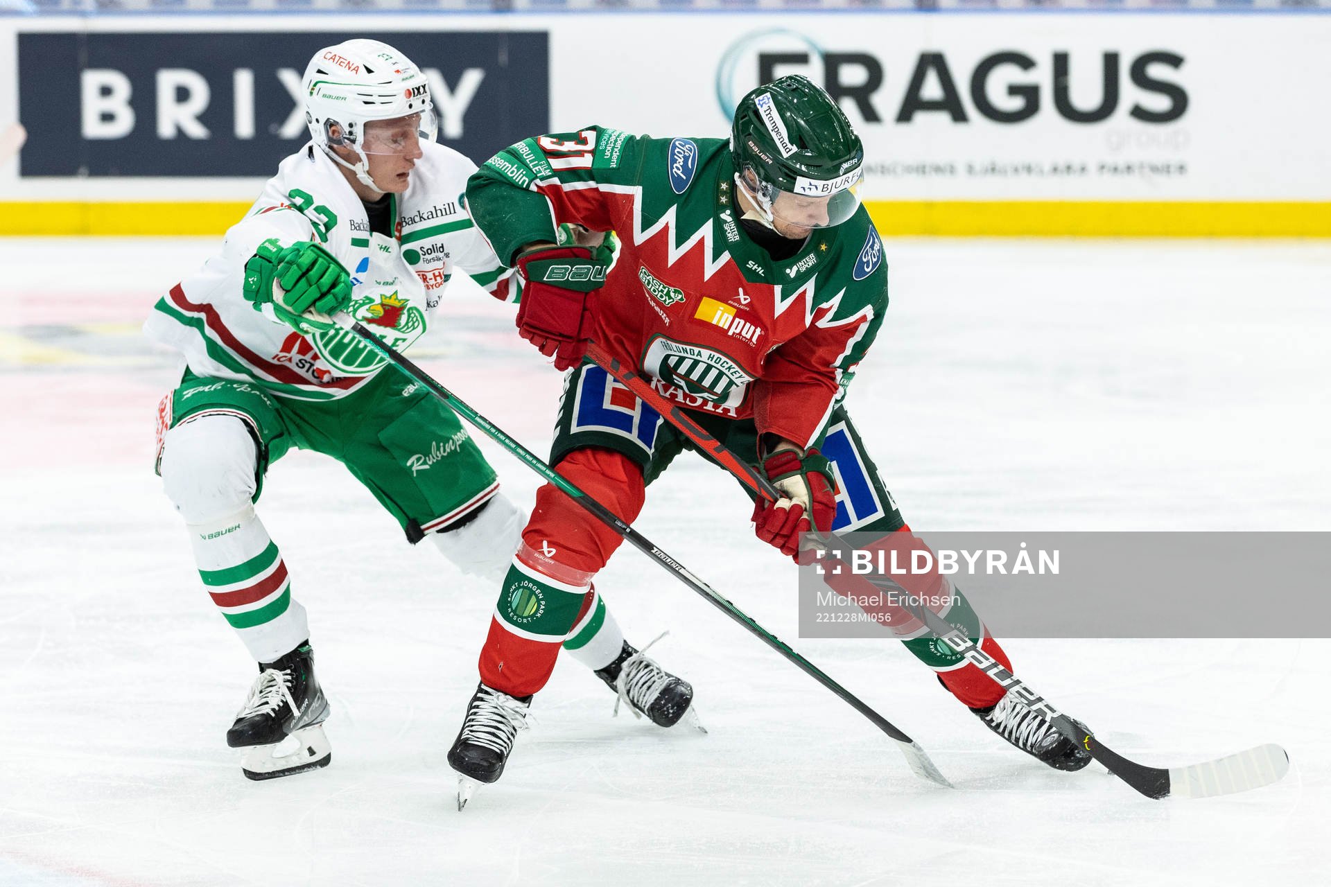 Rögles Oliver Tärnström och Frölundas Nicklas Lasu