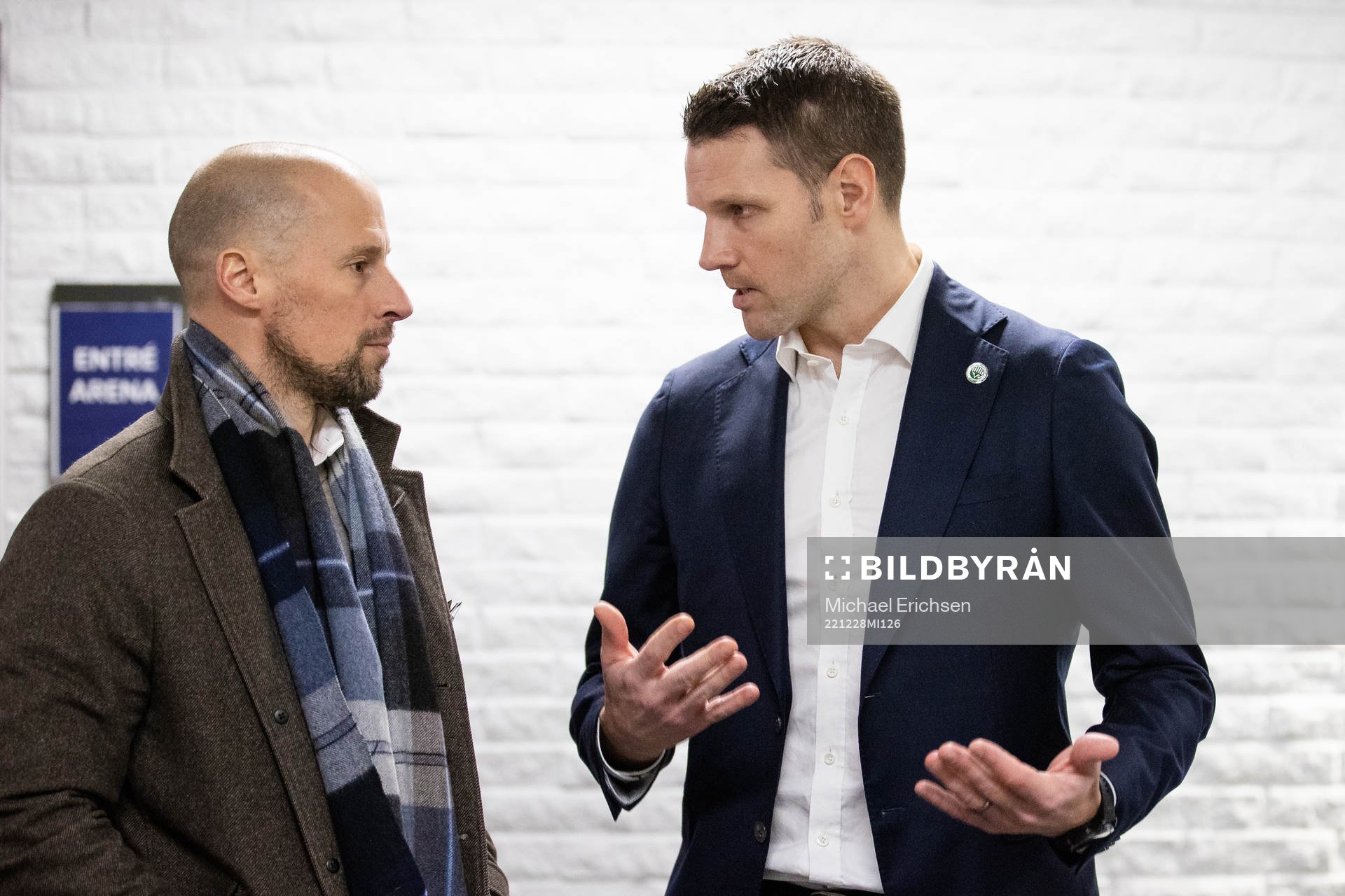 Rögles sportchef Chris Abbott och Frölundas sportchef