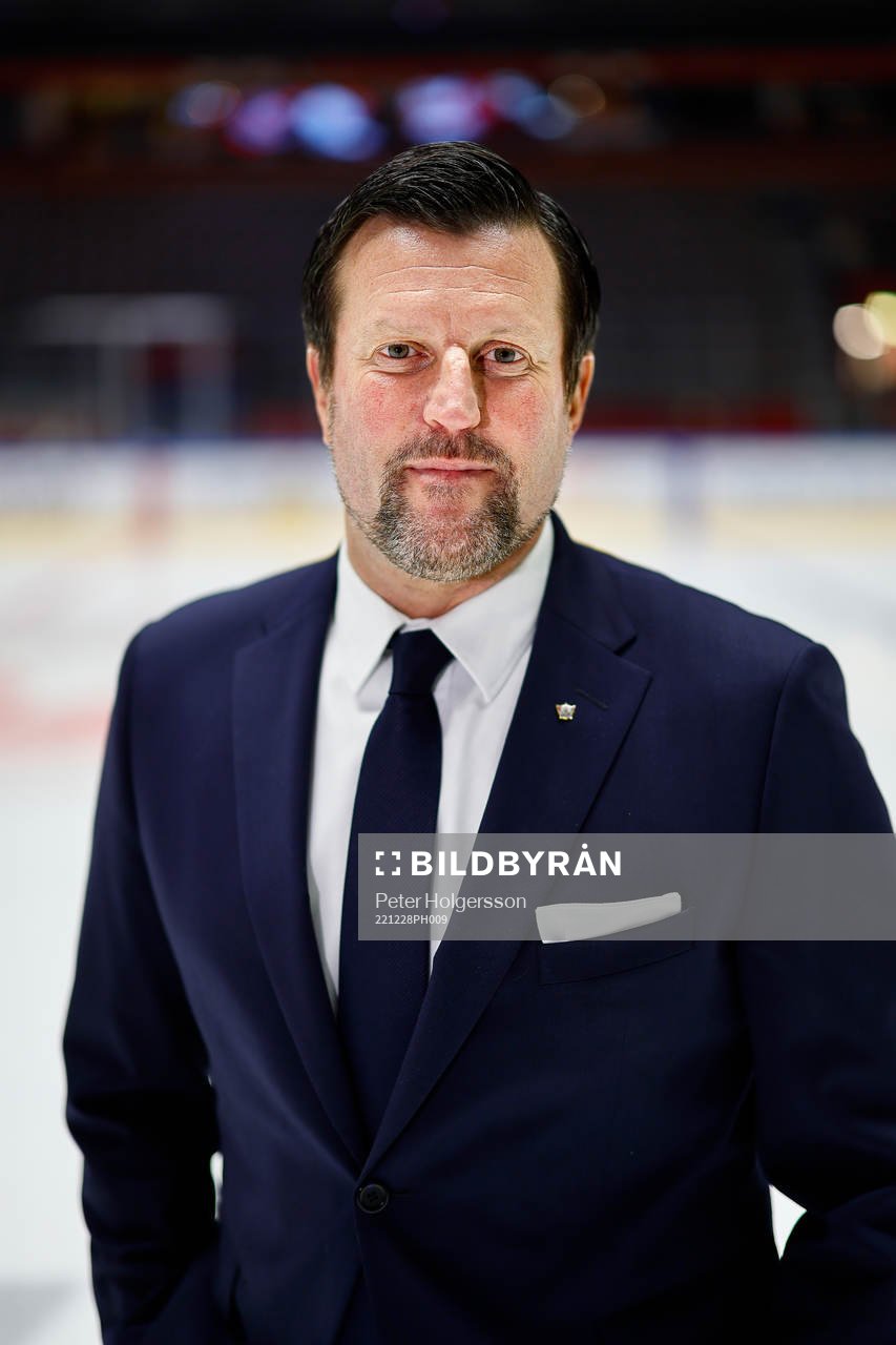 Linköpings sportchef Peter Jakobsson före