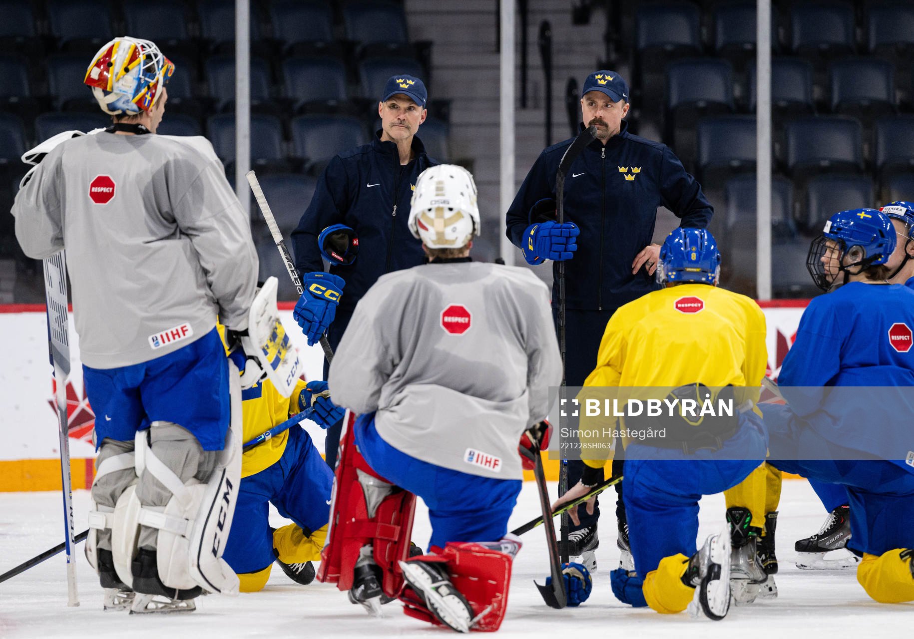 Mikael Gerdén, goalie coach and Pierre Johnsson, assistant