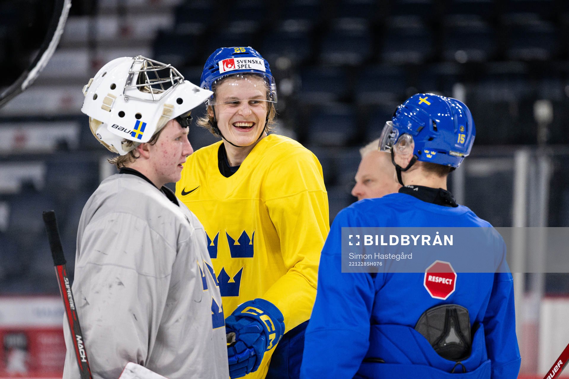 Milton Oscarson of Sweden