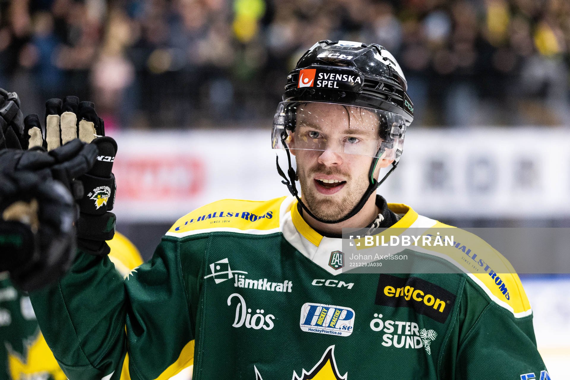 Östersunds Henrik Marklund jublar