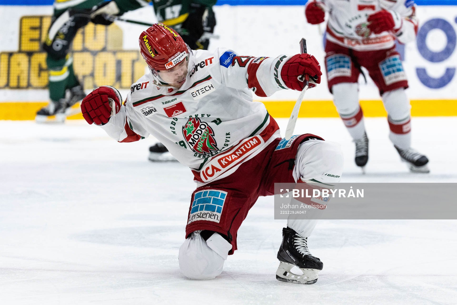 Modos Mikkel Aagaard jublar