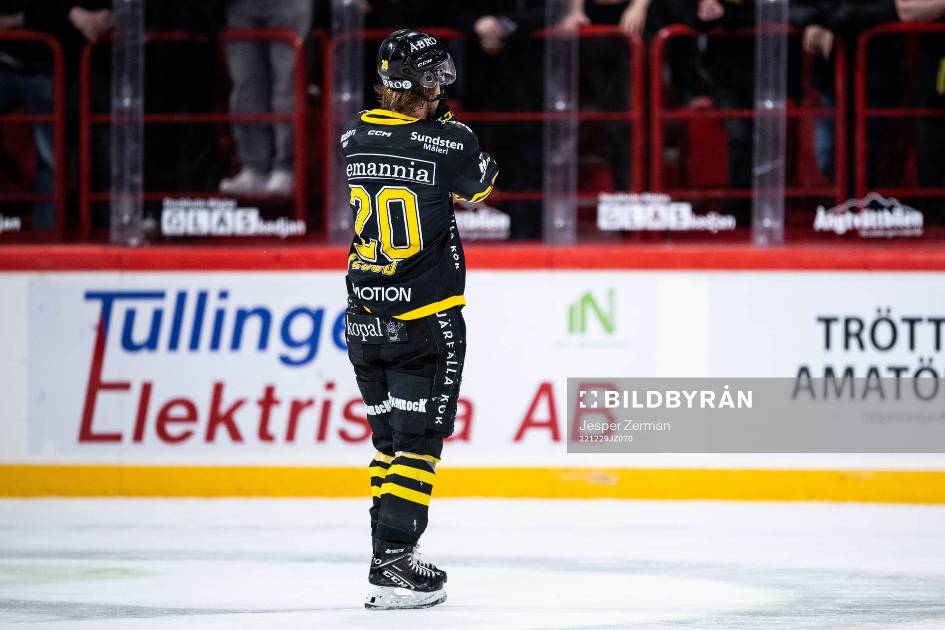 AIKs Erik Flood lämnar isen