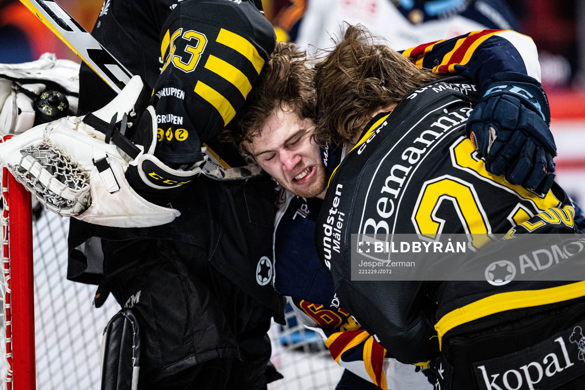 Djurgårdens Wiktor Nilsson och AIKs Erik Flood