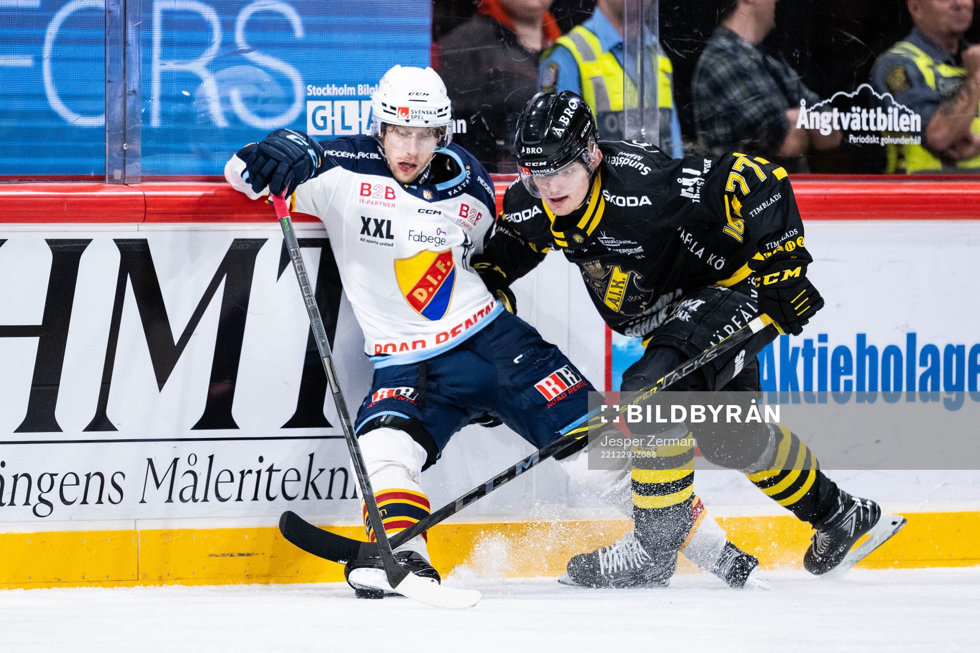 Djurgårdens John Norman och AIKs William Ignberg Nilsson