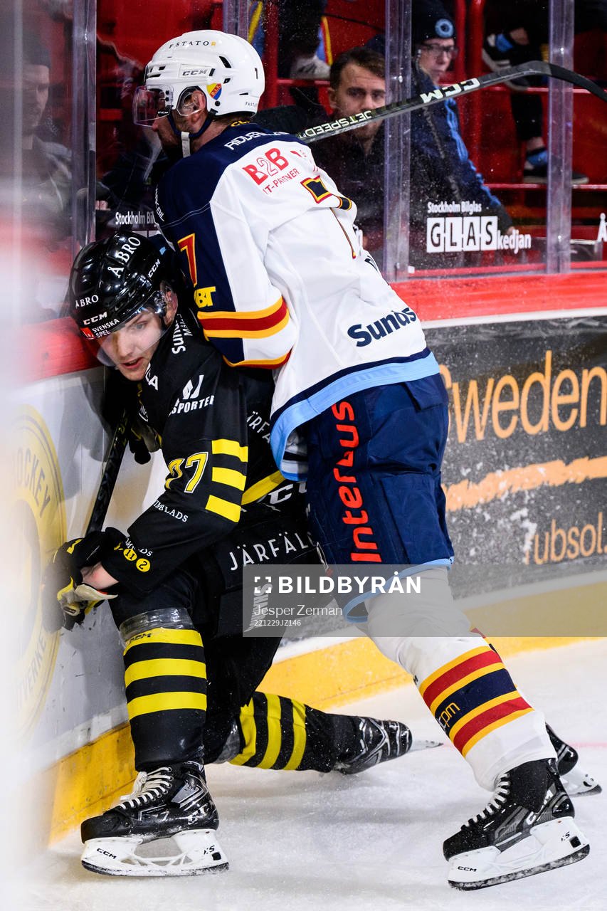 AIKs William Ignberg Nilsson och Djurgårdens Johan Alm