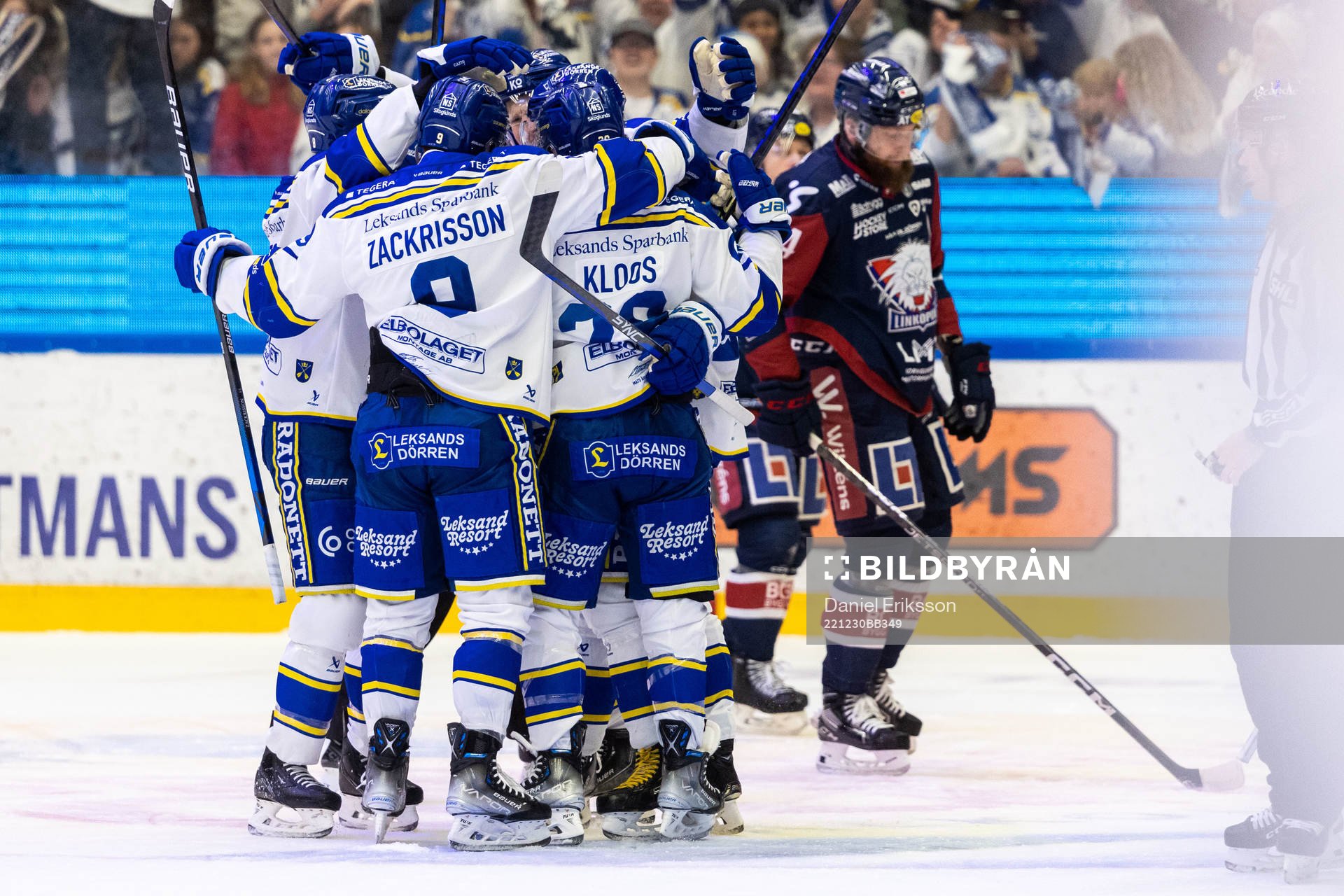 Leksands spelare jublar