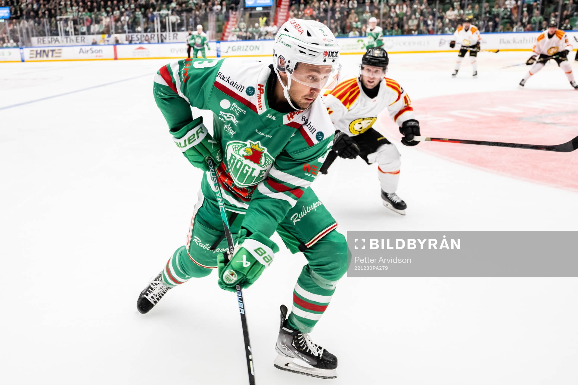 Rögles Michael Kapla och Brynäs Greg Scott