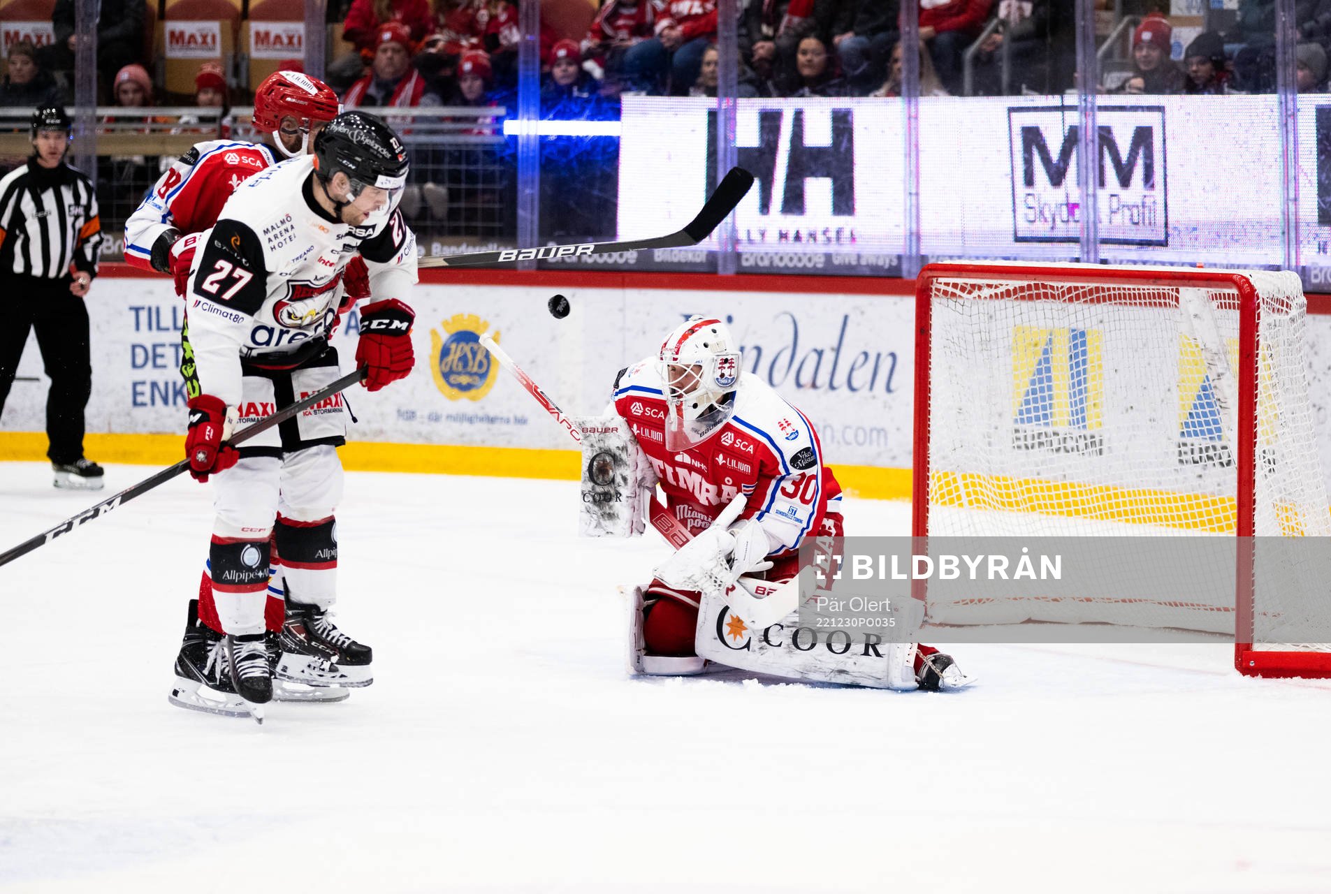 Malmö Redhawks Ponthus Westerholm och Timrås målvakt