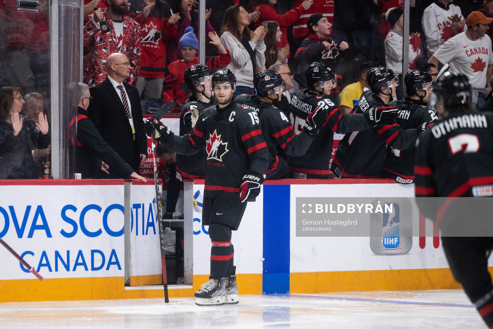 Shane Wright of Canada celebrates the 4-1 goal