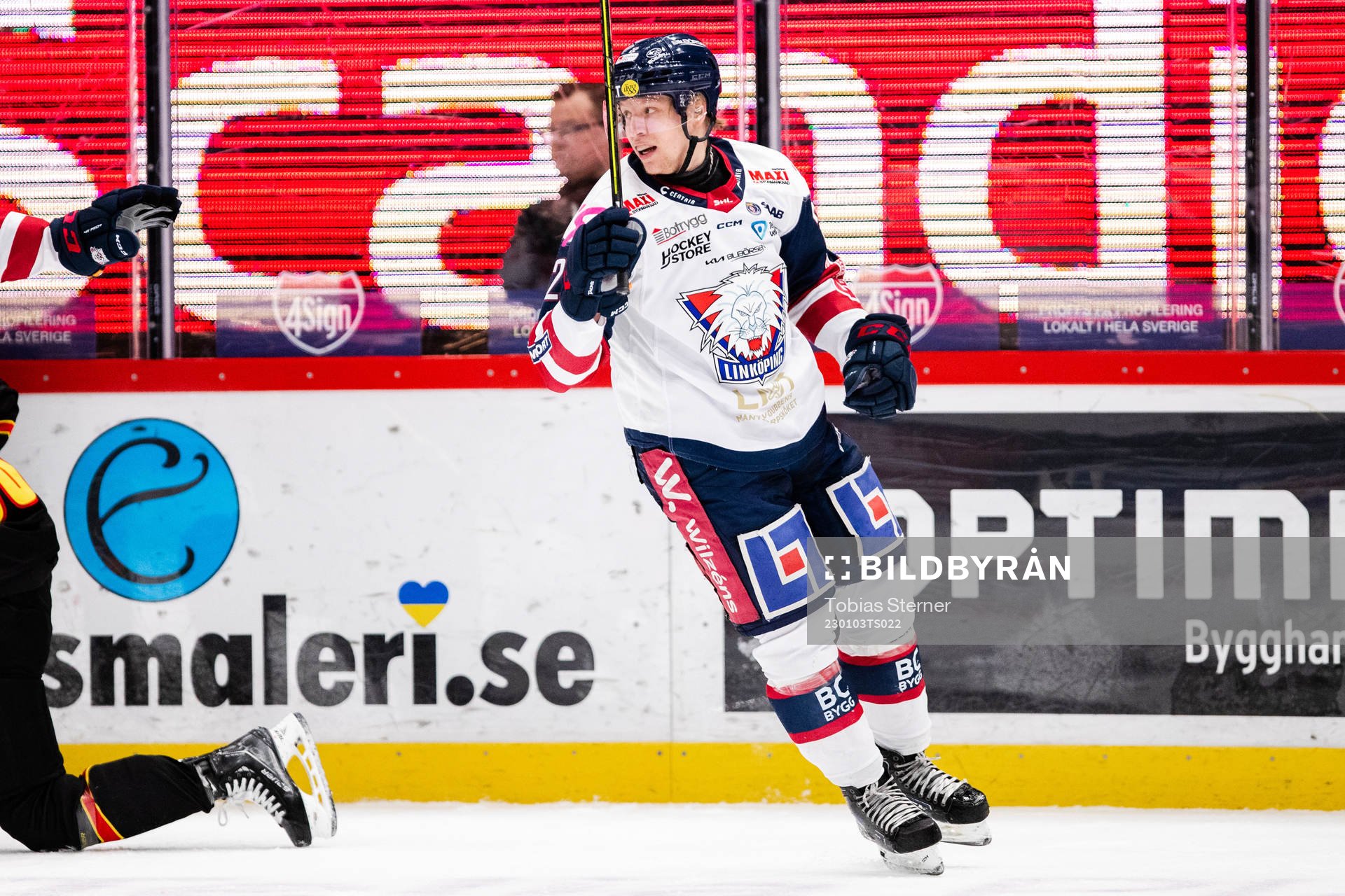 Linköpings Vilmos Gallo jublar