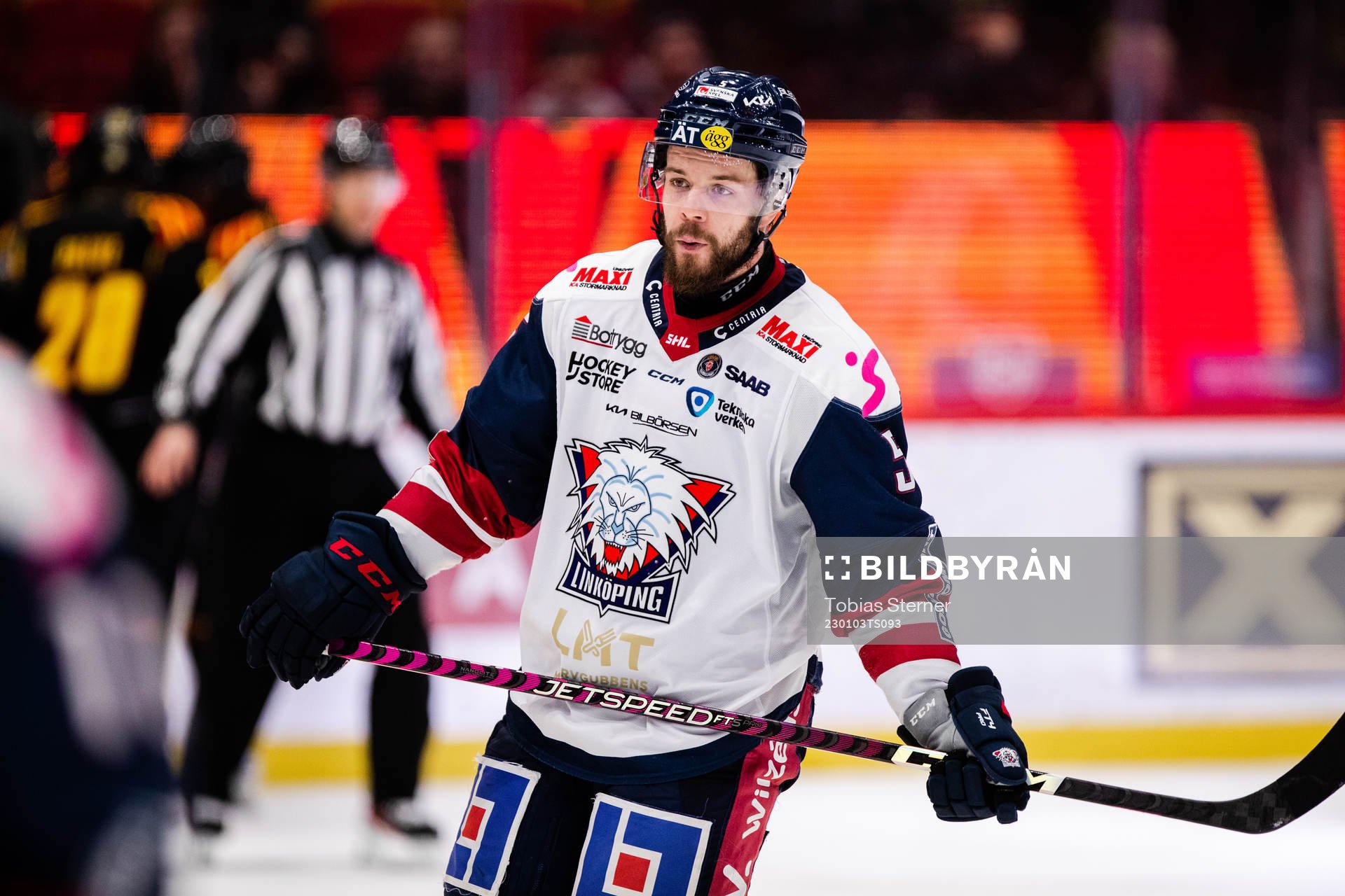 Linköpings Oscar Fantenberg deppar