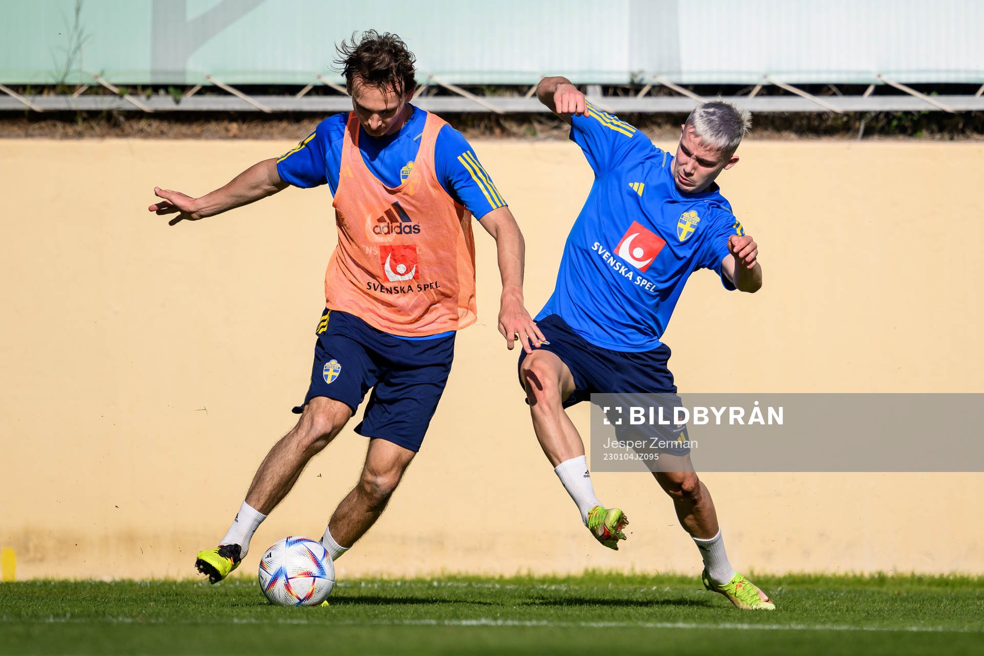 Hjalmar Ekdal and Jacob Ondrejka of the Swedish men's