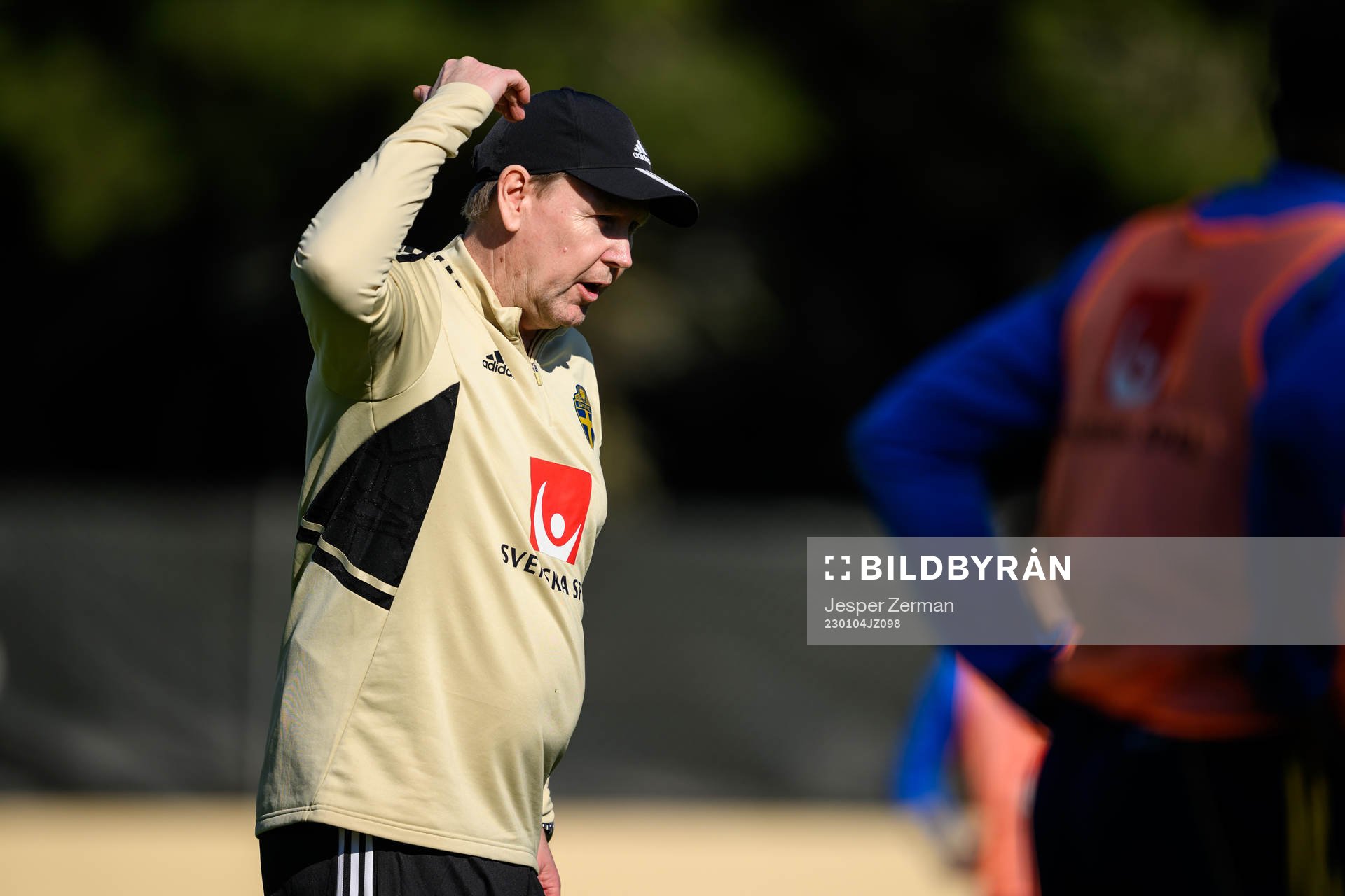 assistant coach Peter Wettergen of the Swedish men's