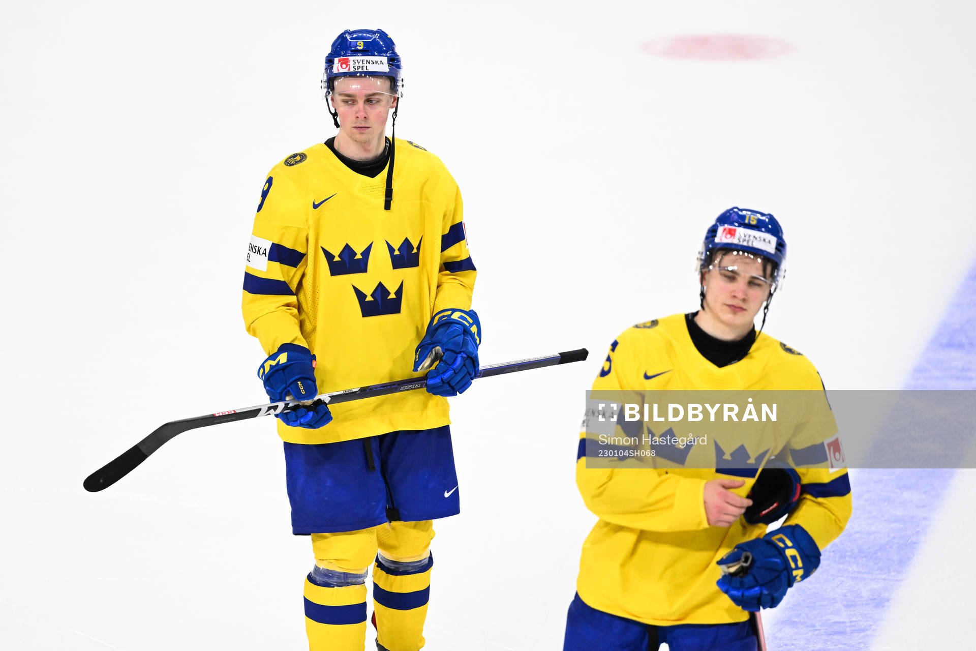 Ludvig Jansson and Jakob Norén of Sweden look dejected