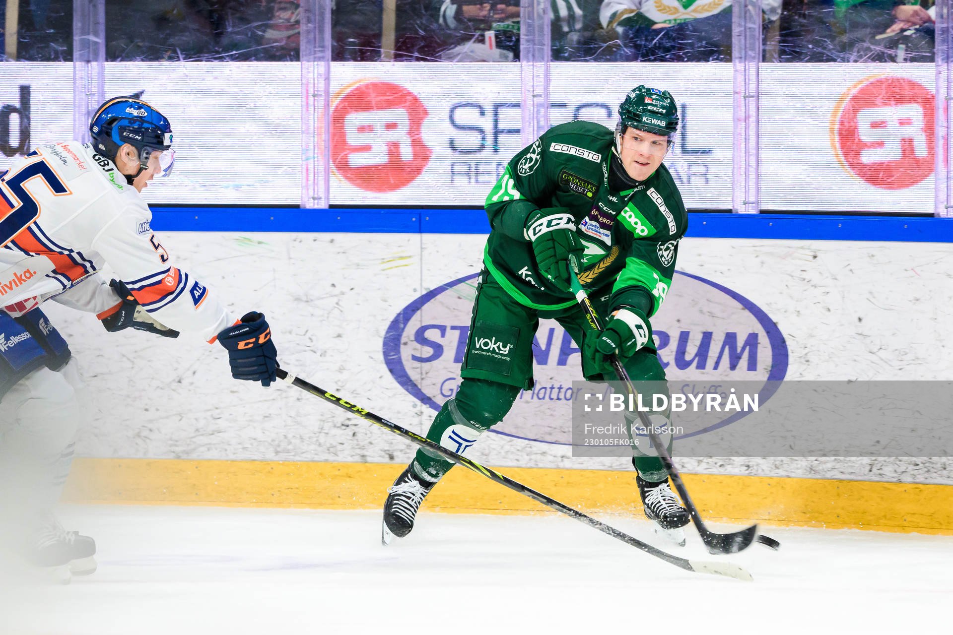 Växjös Miika Koivisto och Färjestads Patrik Lundh