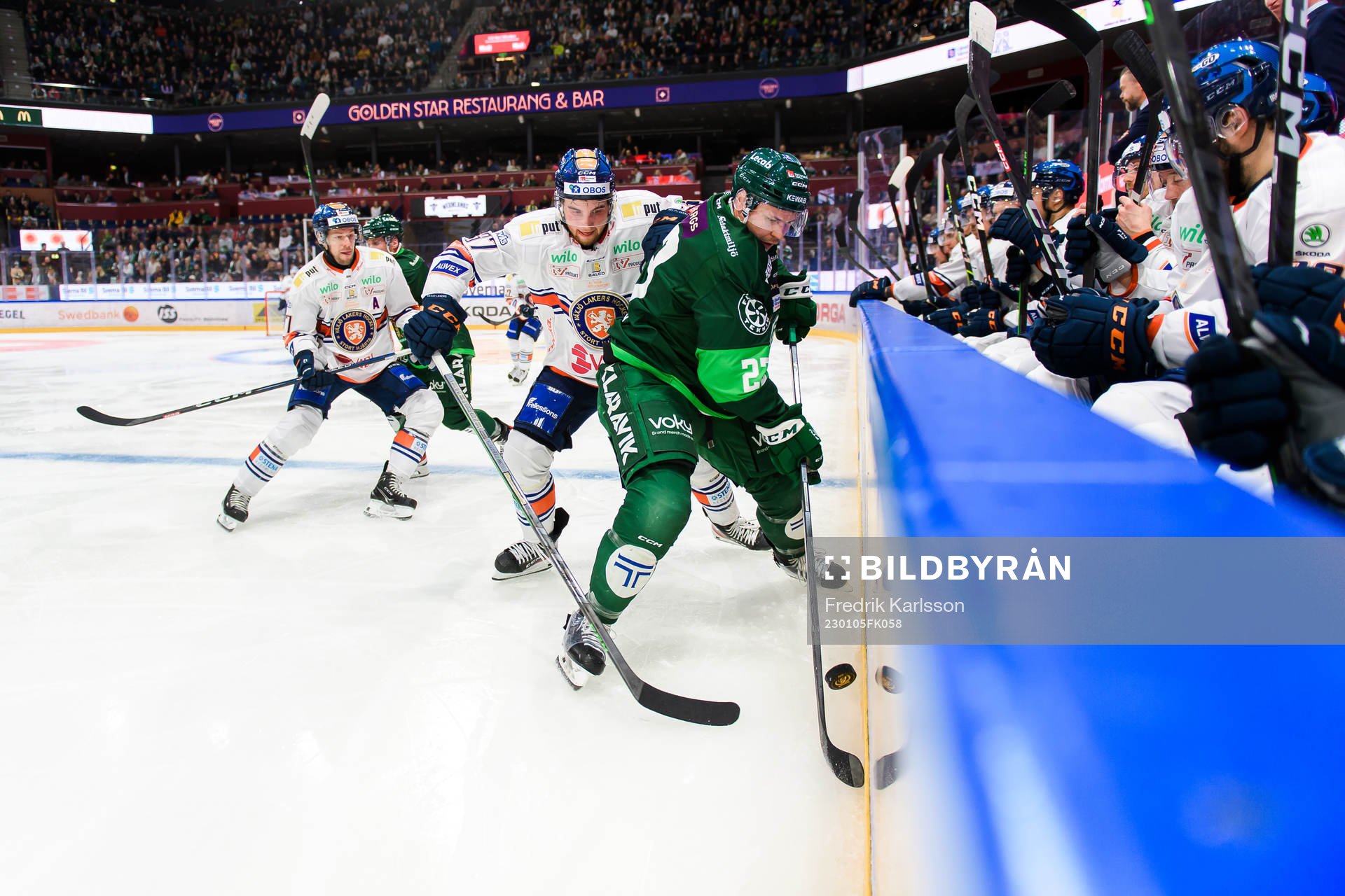 Växjös Glenn Gustafsson och Färjestads Ville Pokka
