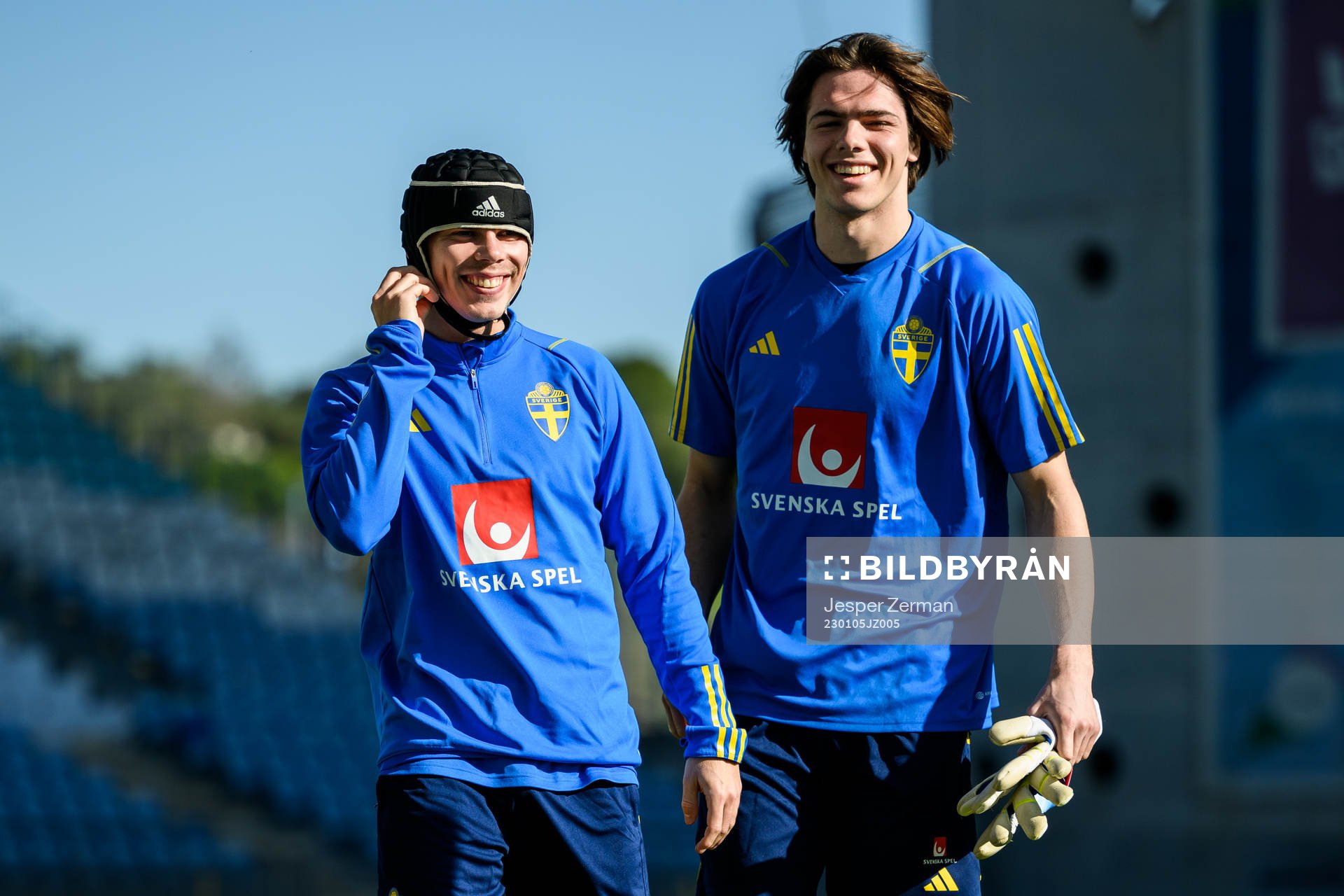 Elias Andersson and goalkeeper Jacob Widell Zetterström of