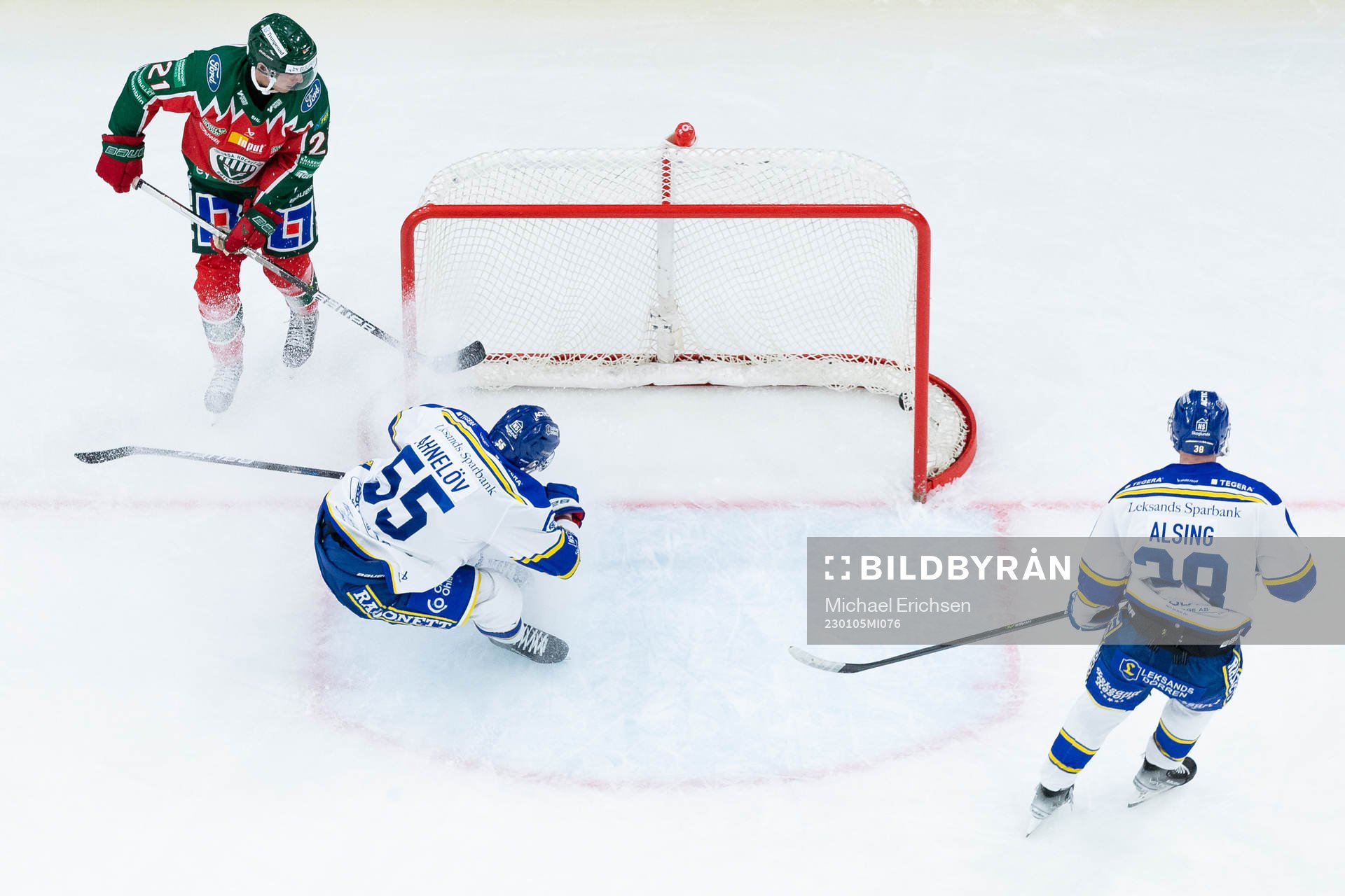 Frölundas Loui Eriksson lägger in 4-2 i Leksands tomma