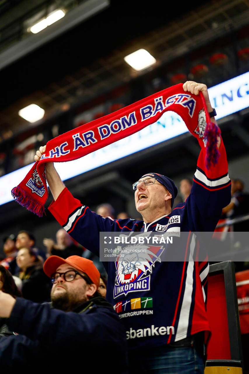 Linköpings-supporter jublar