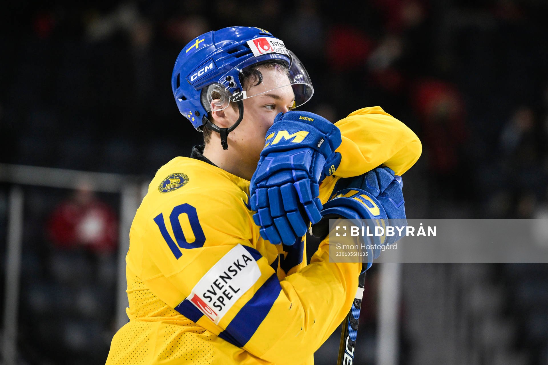 Fabian Wagner of Sweden looks dejected