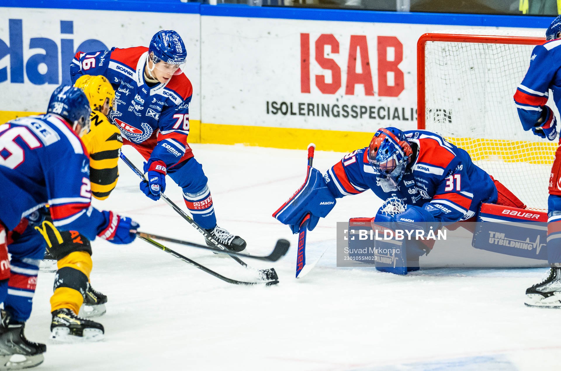 Skellefteås Filip Sandberg och Oskarshamns målvakt Tim