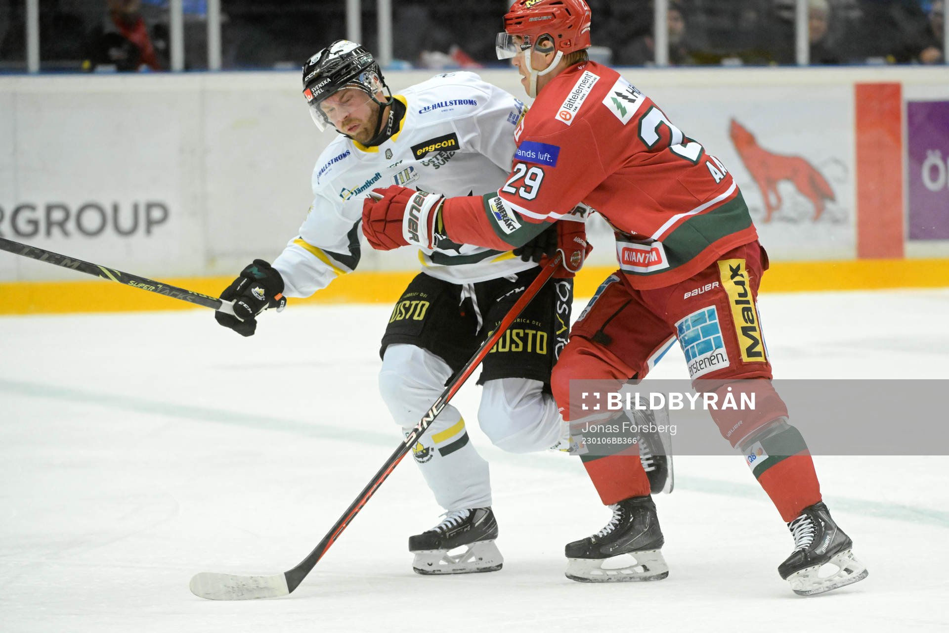 Modos Mikkel Aagaard och Östersunds Henrik Marklund