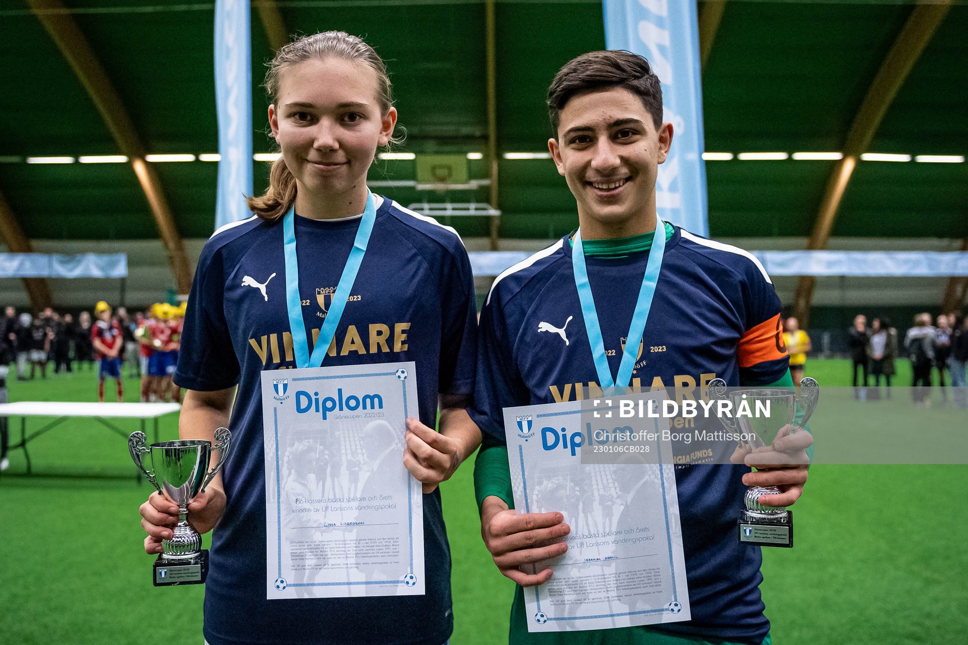 Malmö FF F16s Lydia Liljegren och BK Olympic P16s Ibrahim