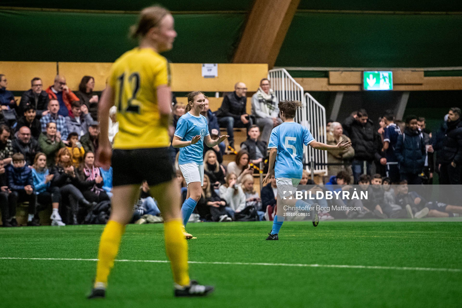 Malmö FF F16s Lydia Liljegren jublar