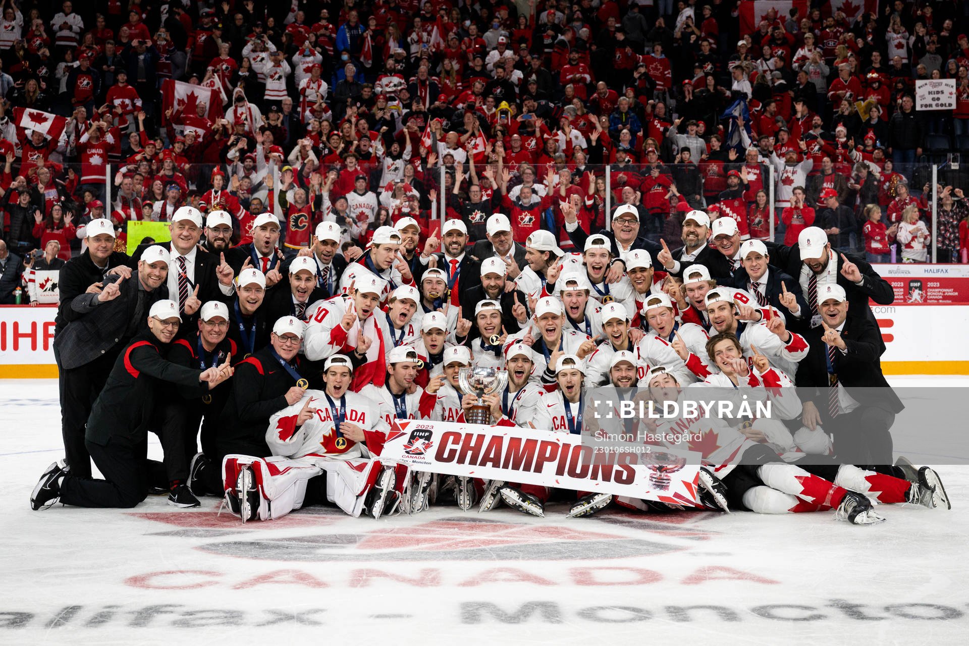 Players of Canada celebrate
