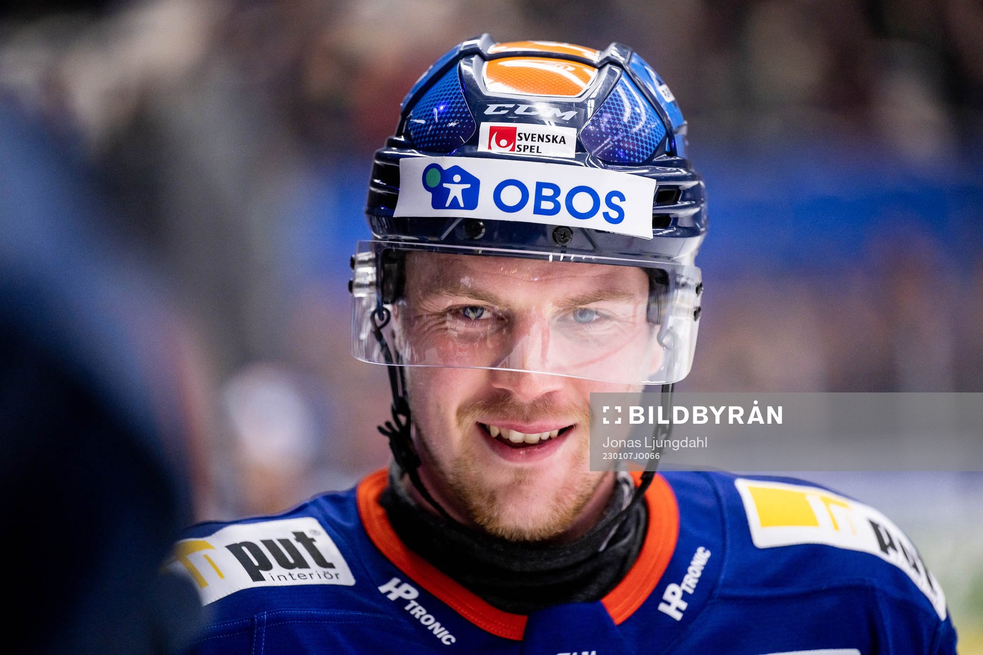 Växjös Joel Persson jublar