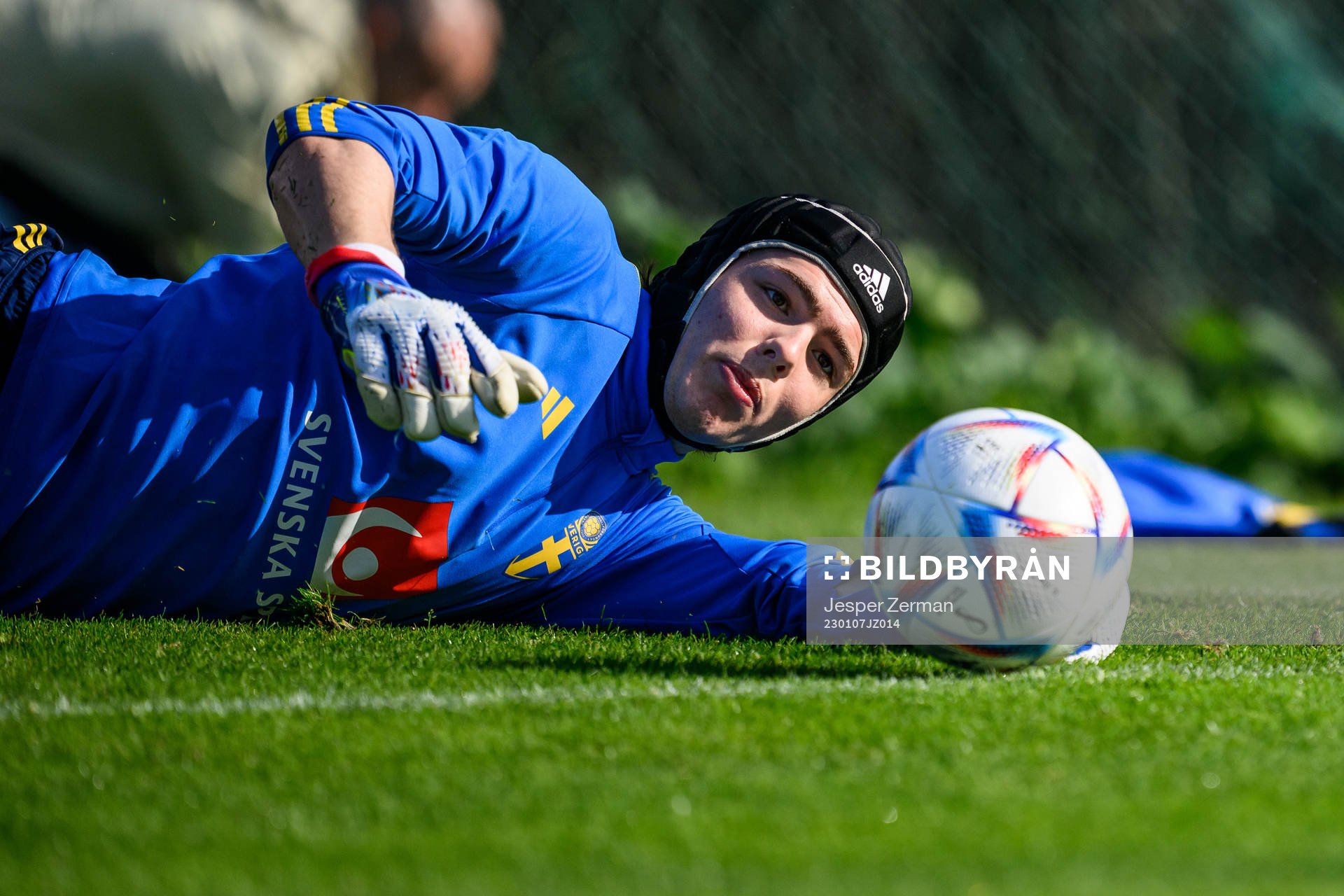 goalkeeper Jacob Widell Zetterström of the Swedish men's